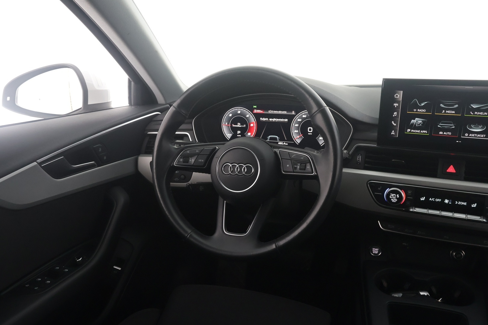 AUDI A4 2020