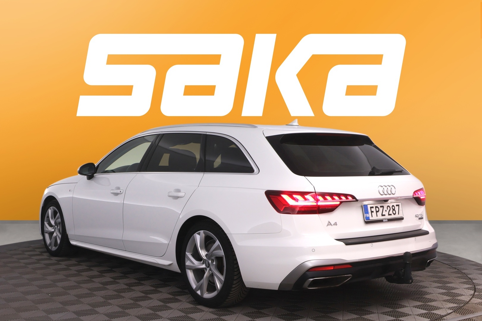 AUDI A4 2020