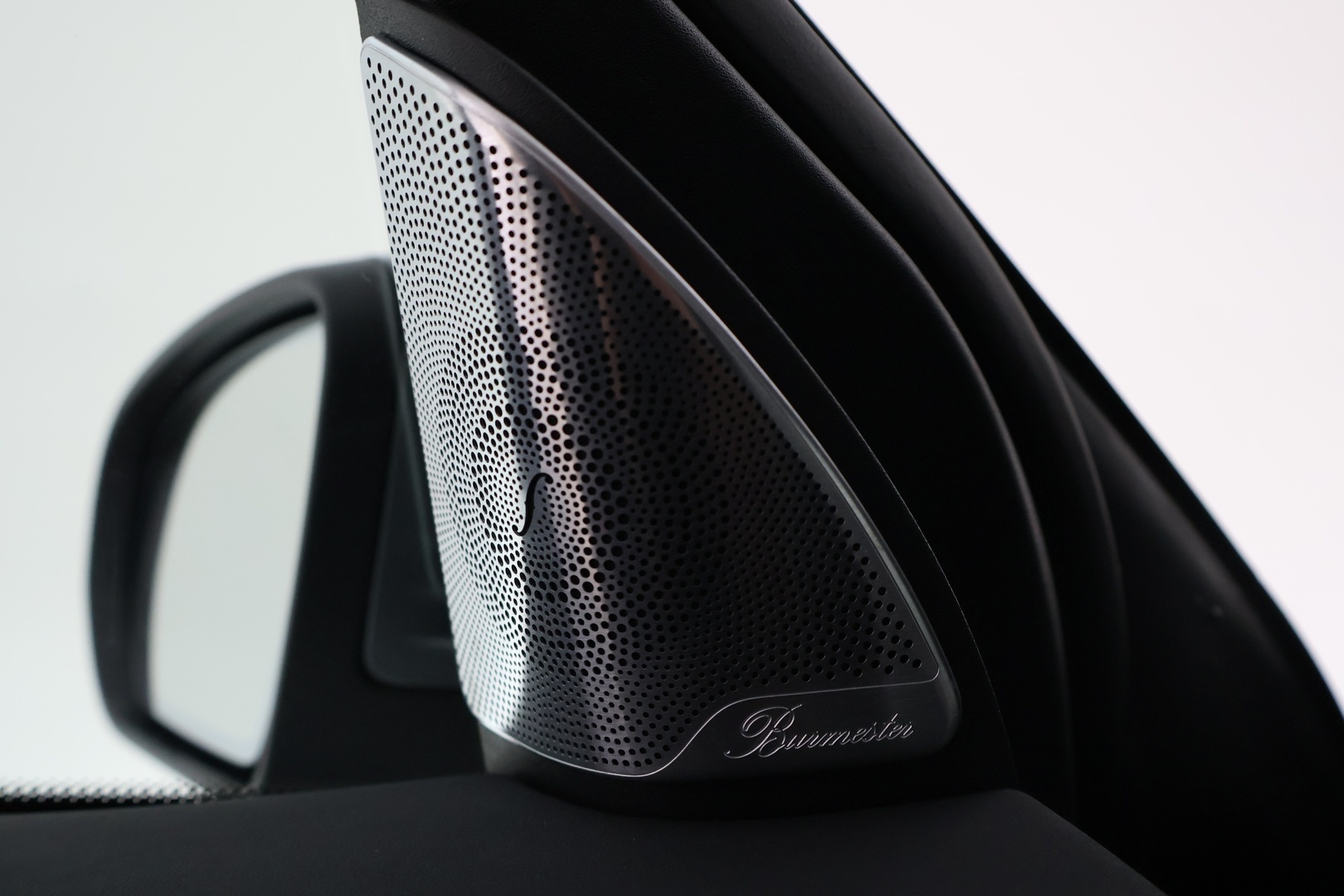 MERCEDES-BENZ EQC 2020