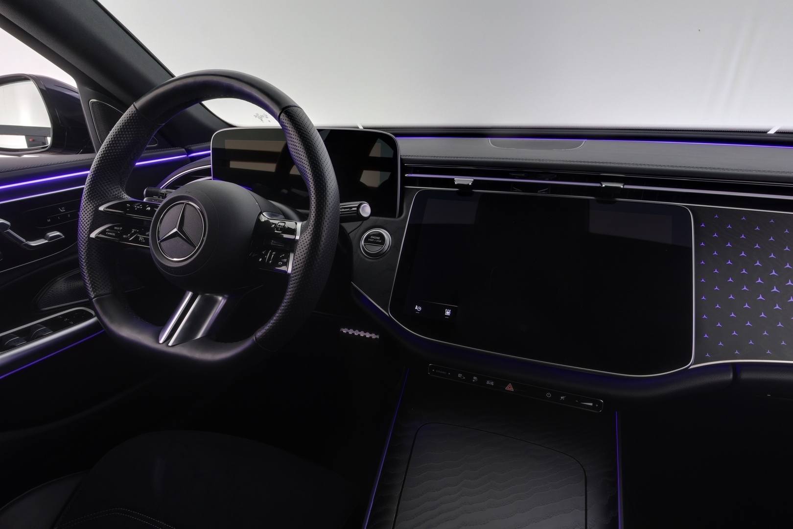 MERCEDES-BENZ E 2024