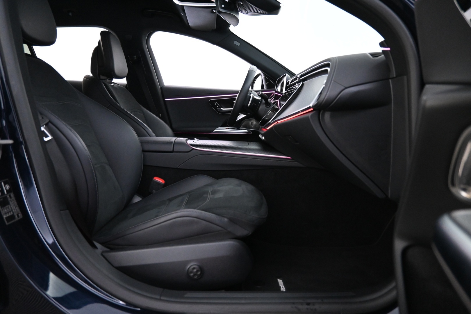 MERCEDES-BENZ E 2024