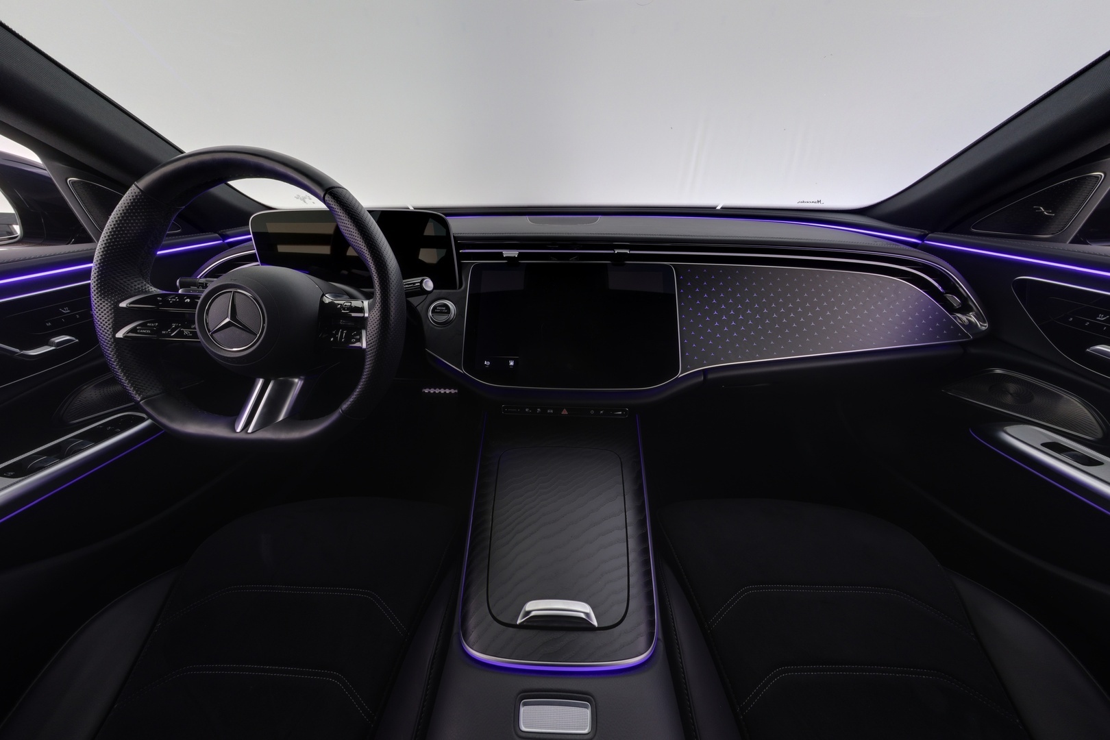 MERCEDES-BENZ E 2024