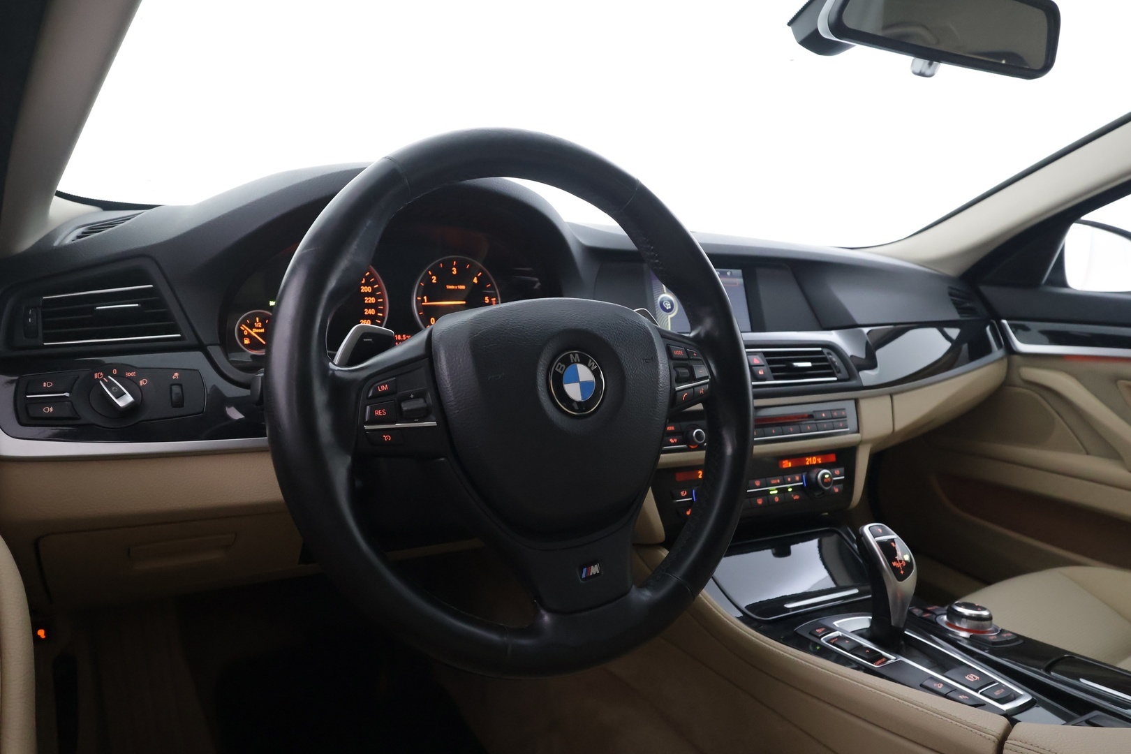 BMW 525 2012