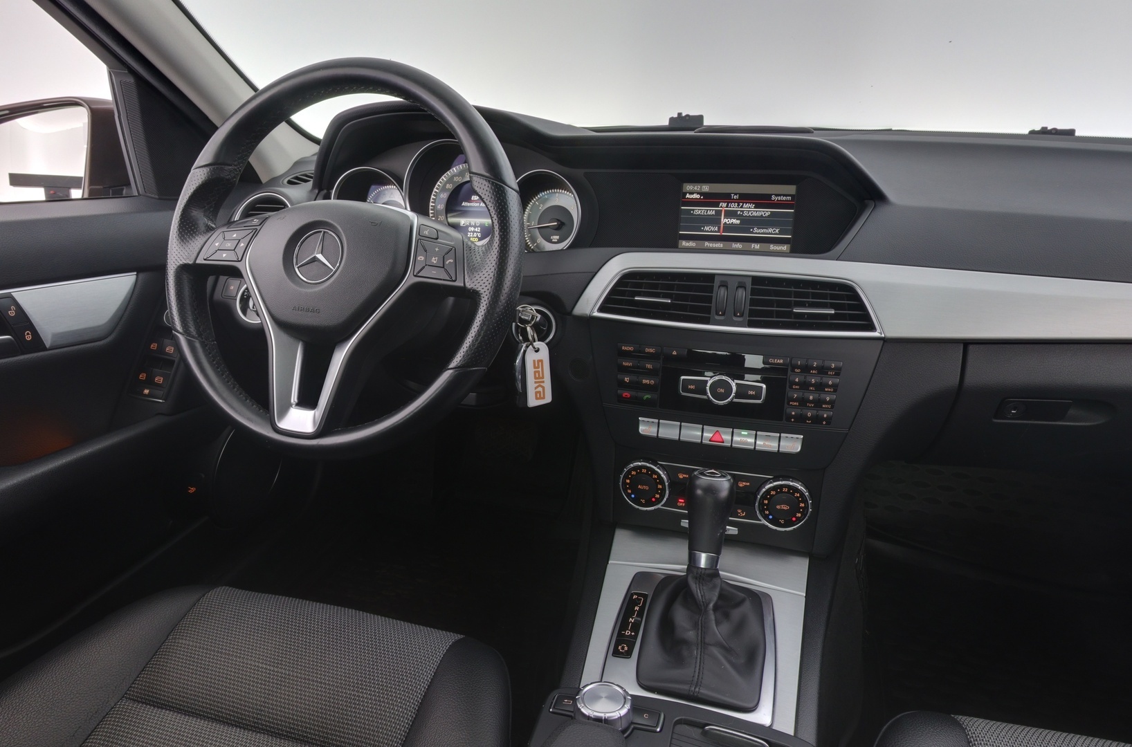 MERCEDES-BENZ C 2012