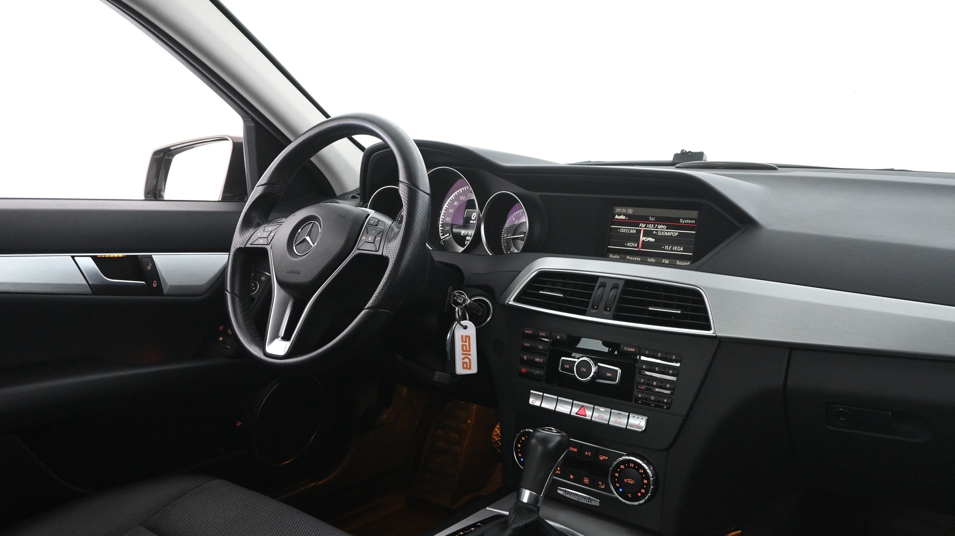 MERCEDES-BENZ C 2012