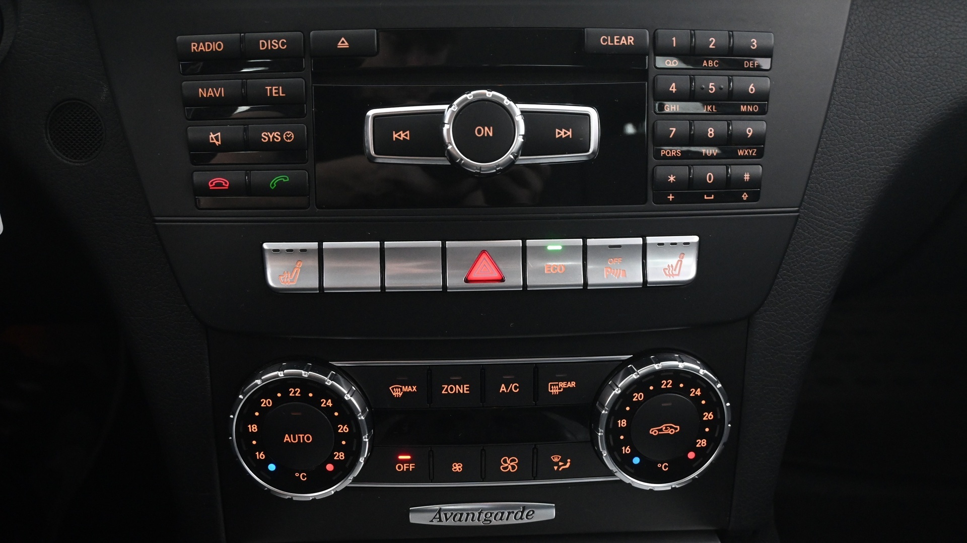 MERCEDES-BENZ C 2012