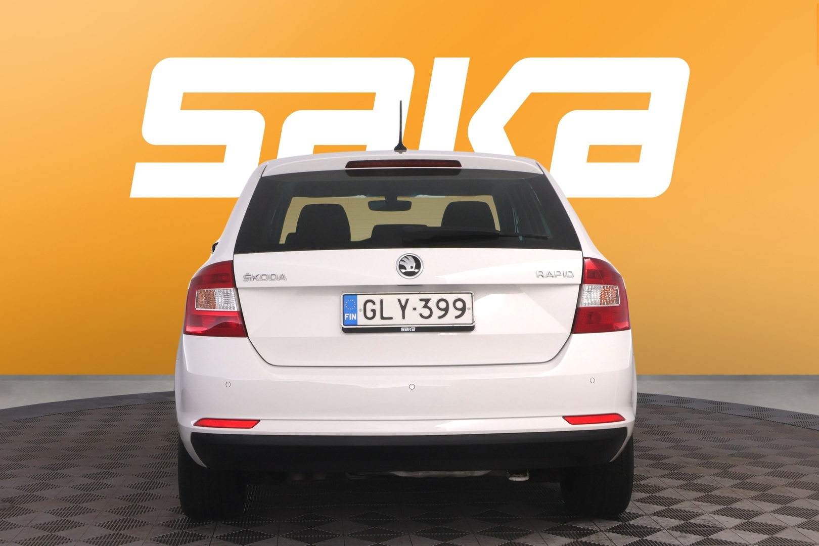 SKODA Rapid 2016
