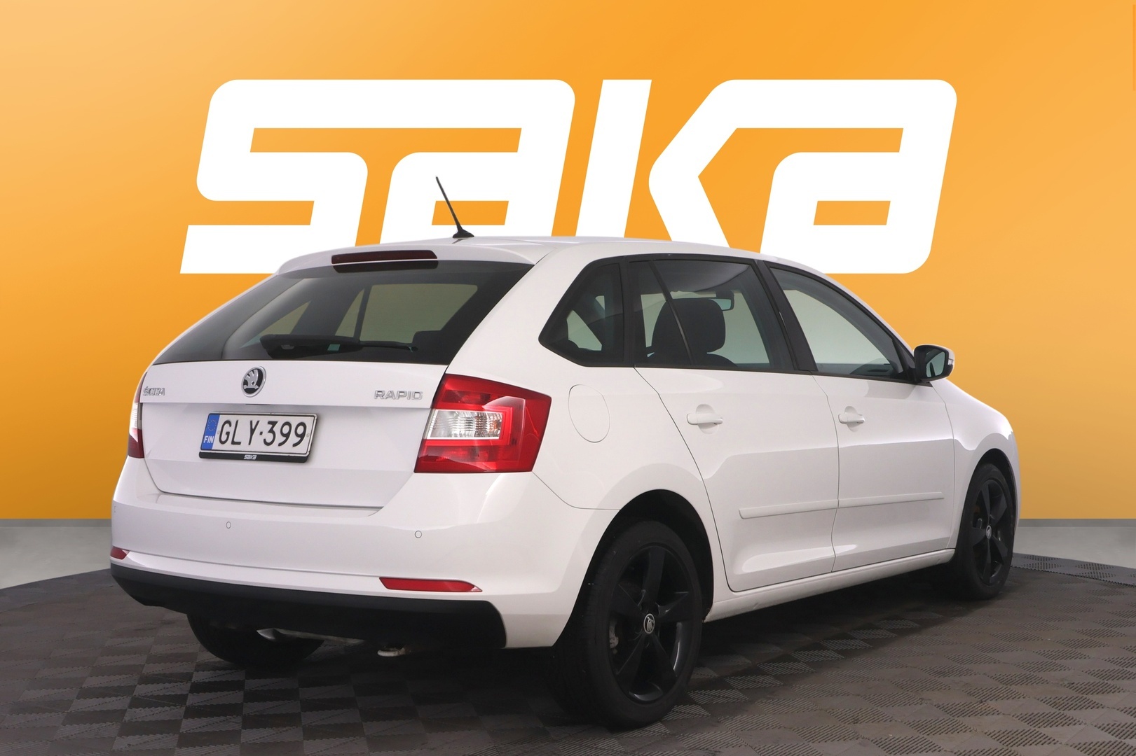 SKODA Rapid 2016