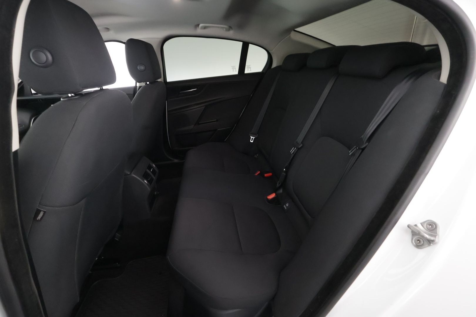 JAGUAR XE 2017