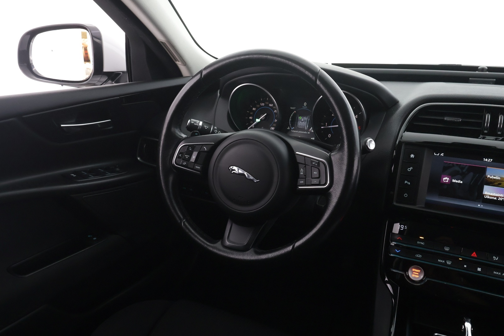 JAGUAR XE 2017