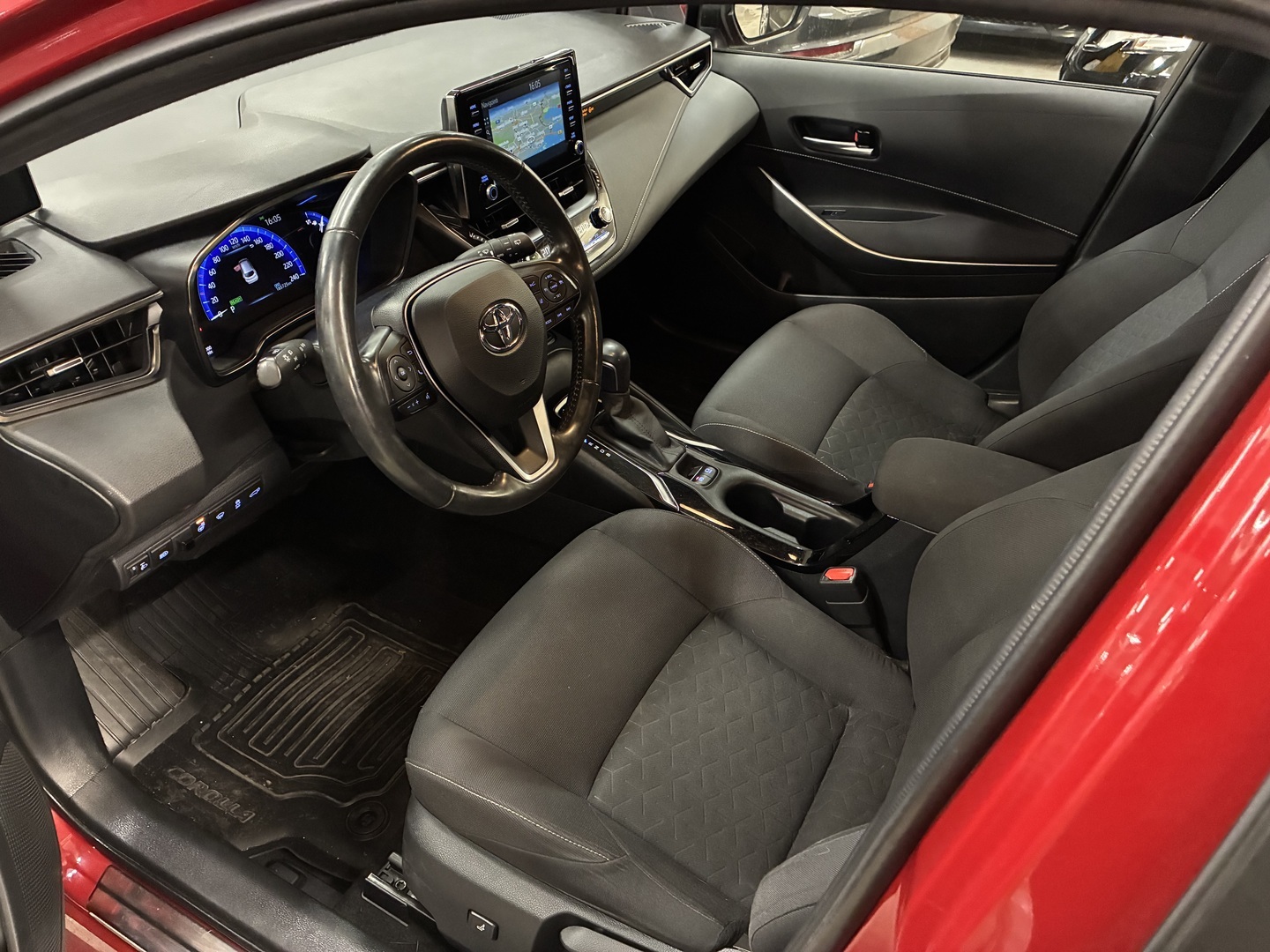 TOYOTA Corolla 2019