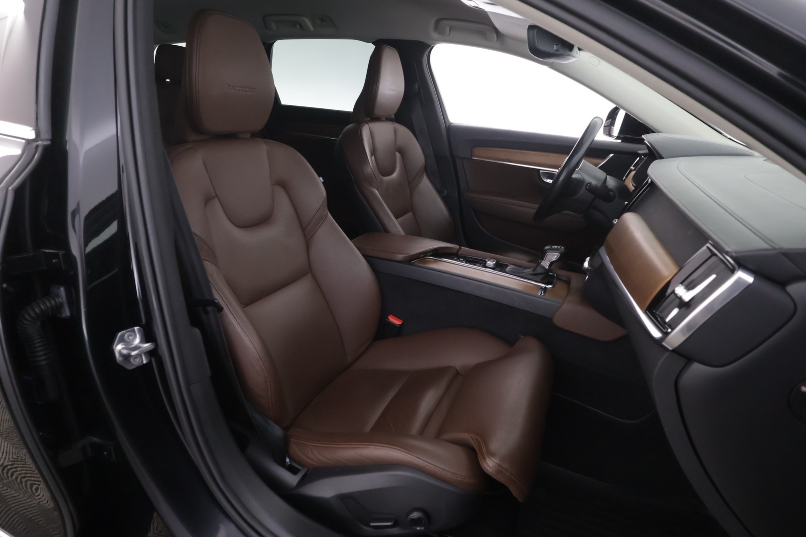 VOLVO V90 2020