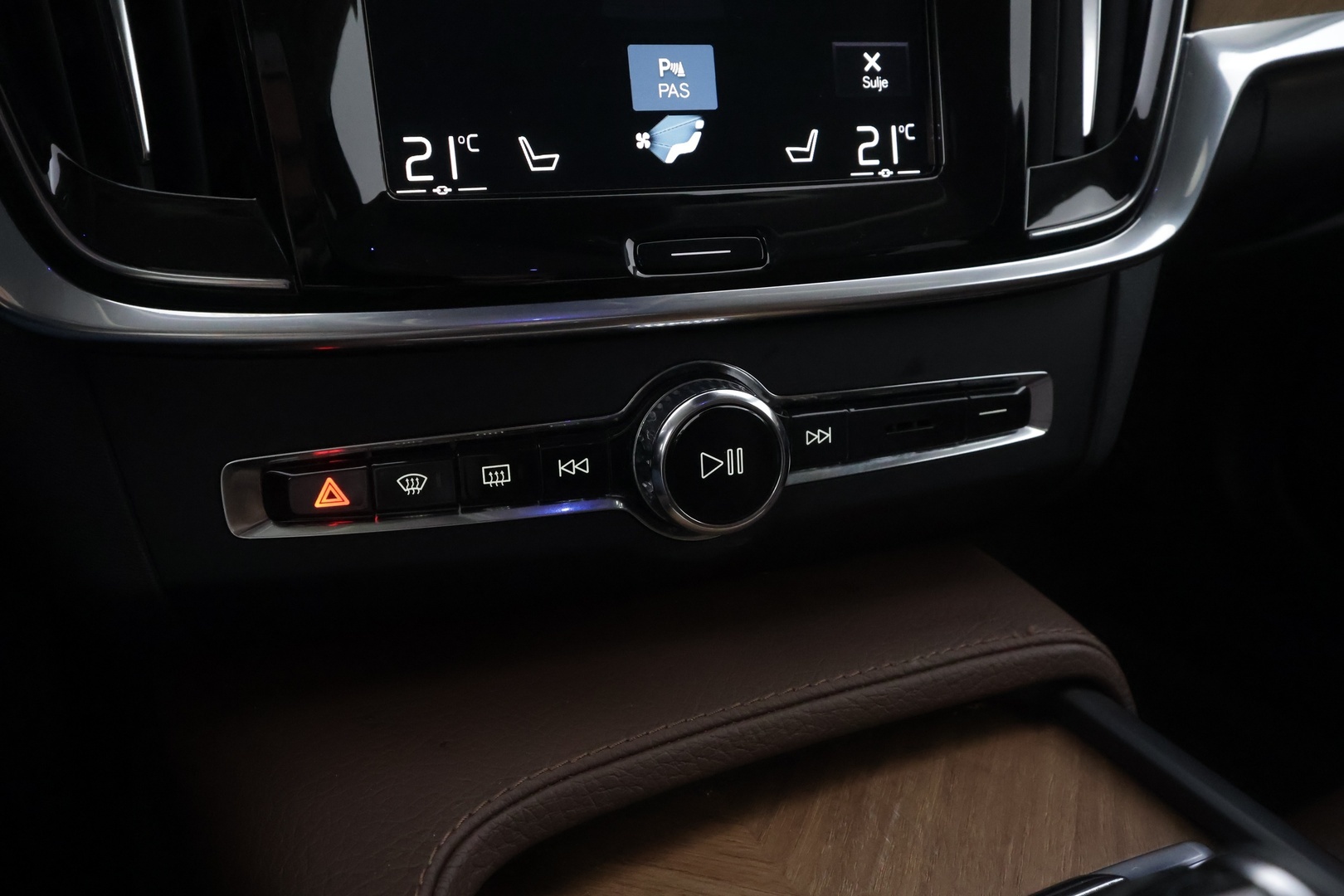 VOLVO V90 2020