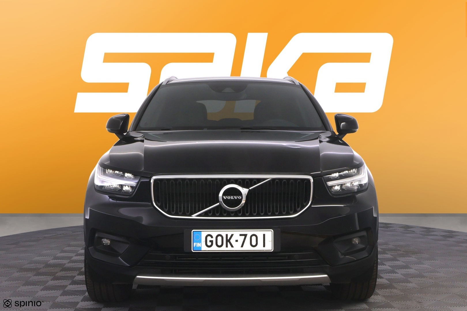 VOLVO XC40 2021