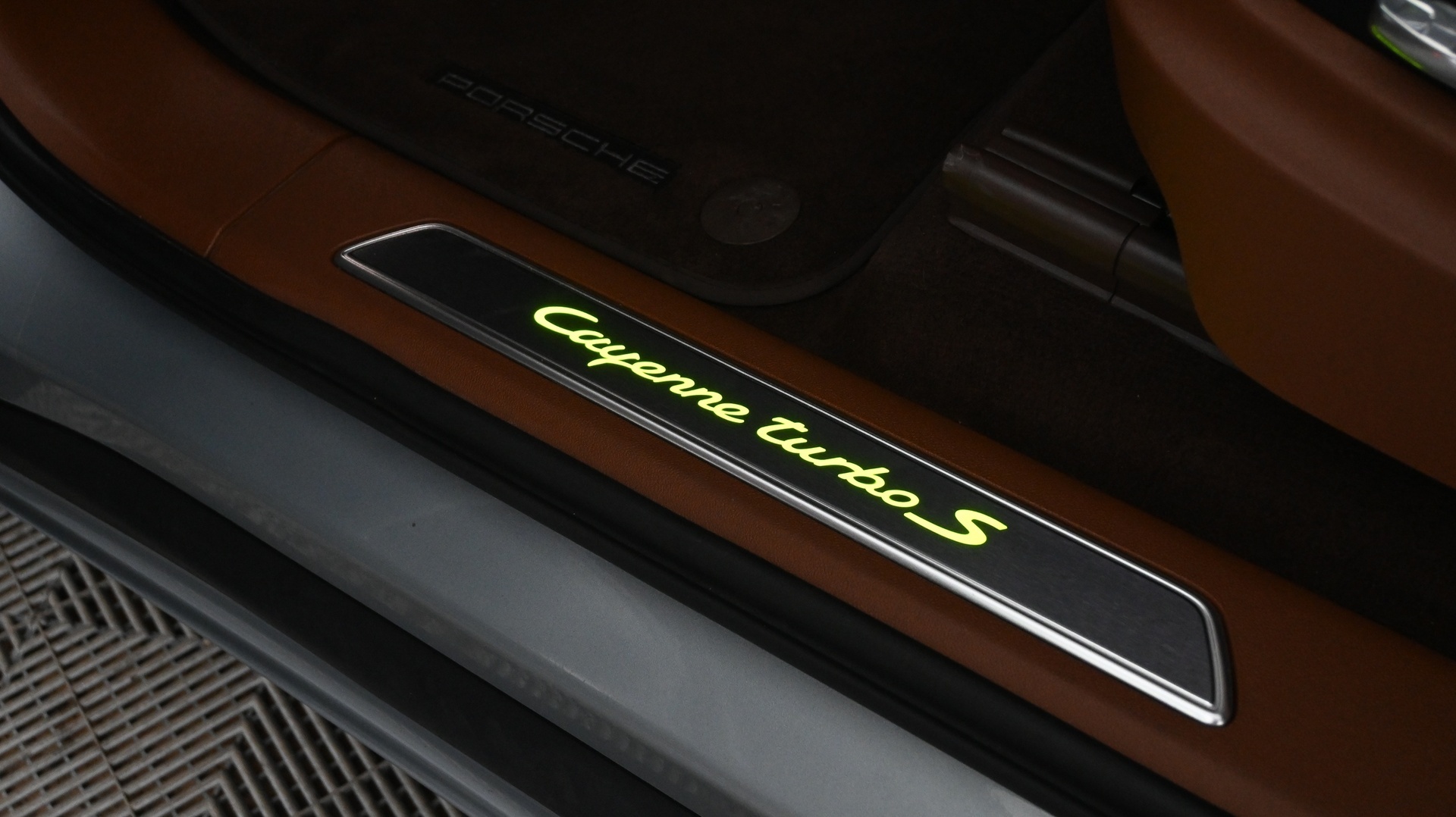 PORSCHE Cayenne 2020