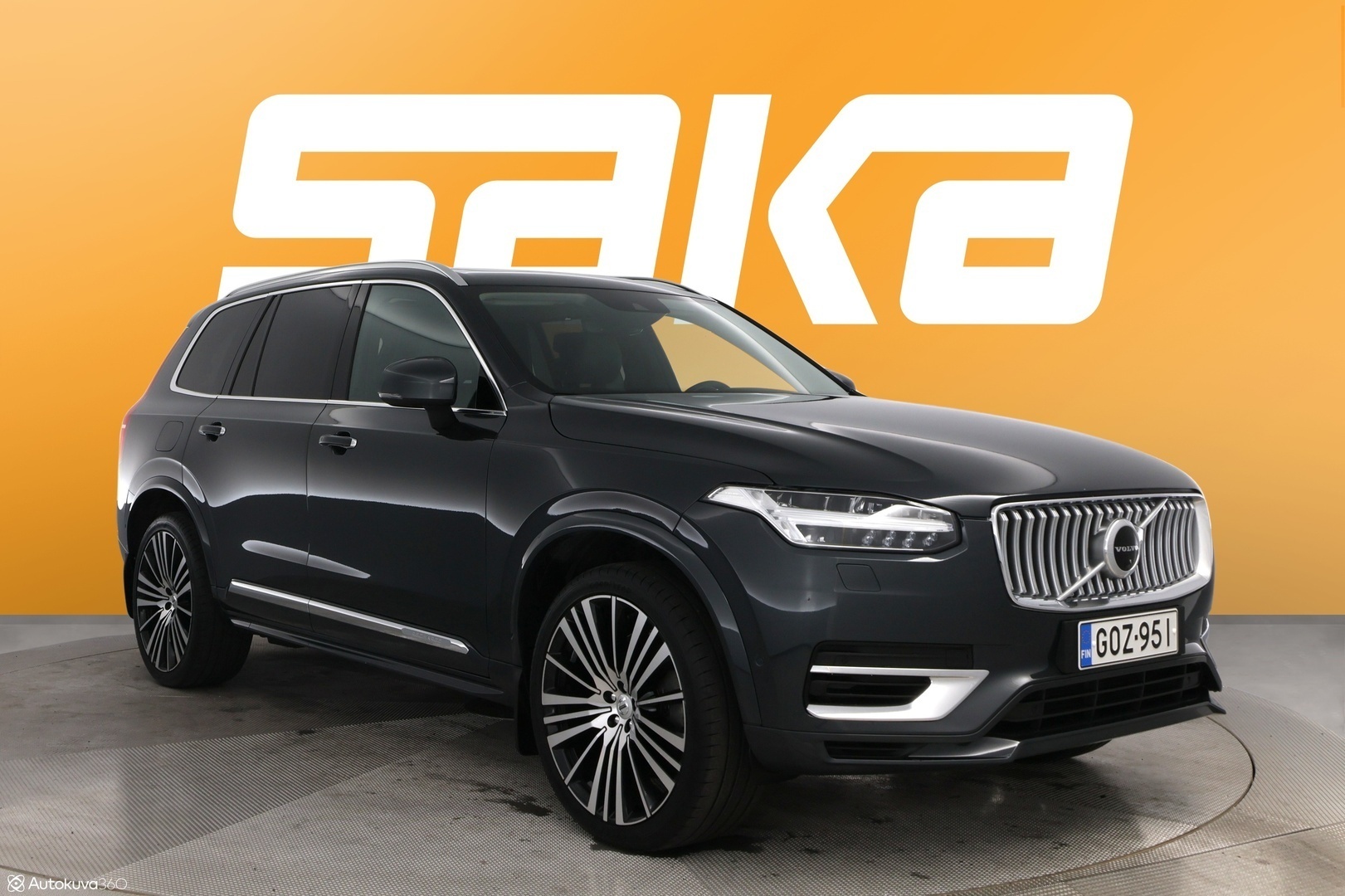 VOLVO XC90 2021