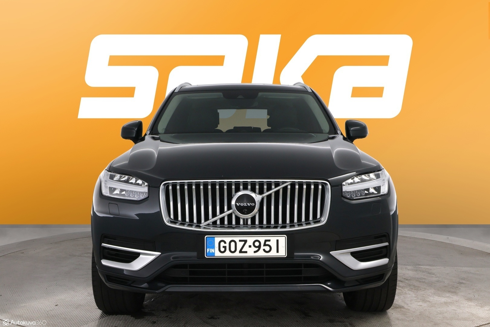 VOLVO XC90 2021