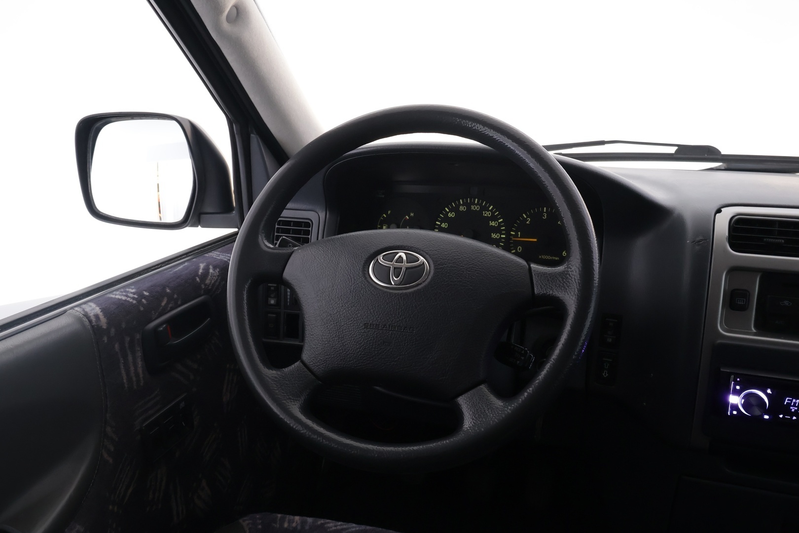 TOYOTA Hiace 2008