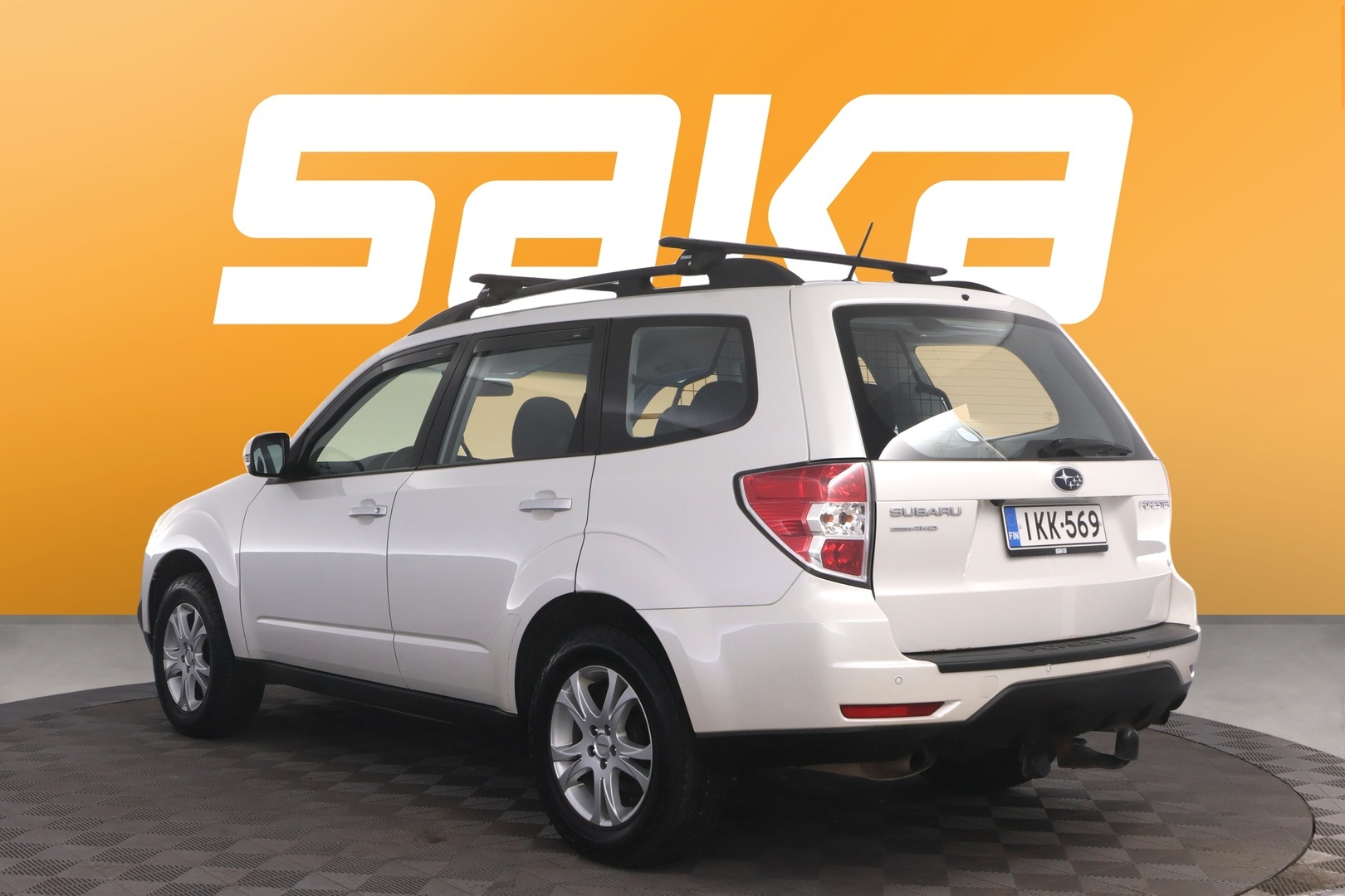 SUBARU Forester 2011