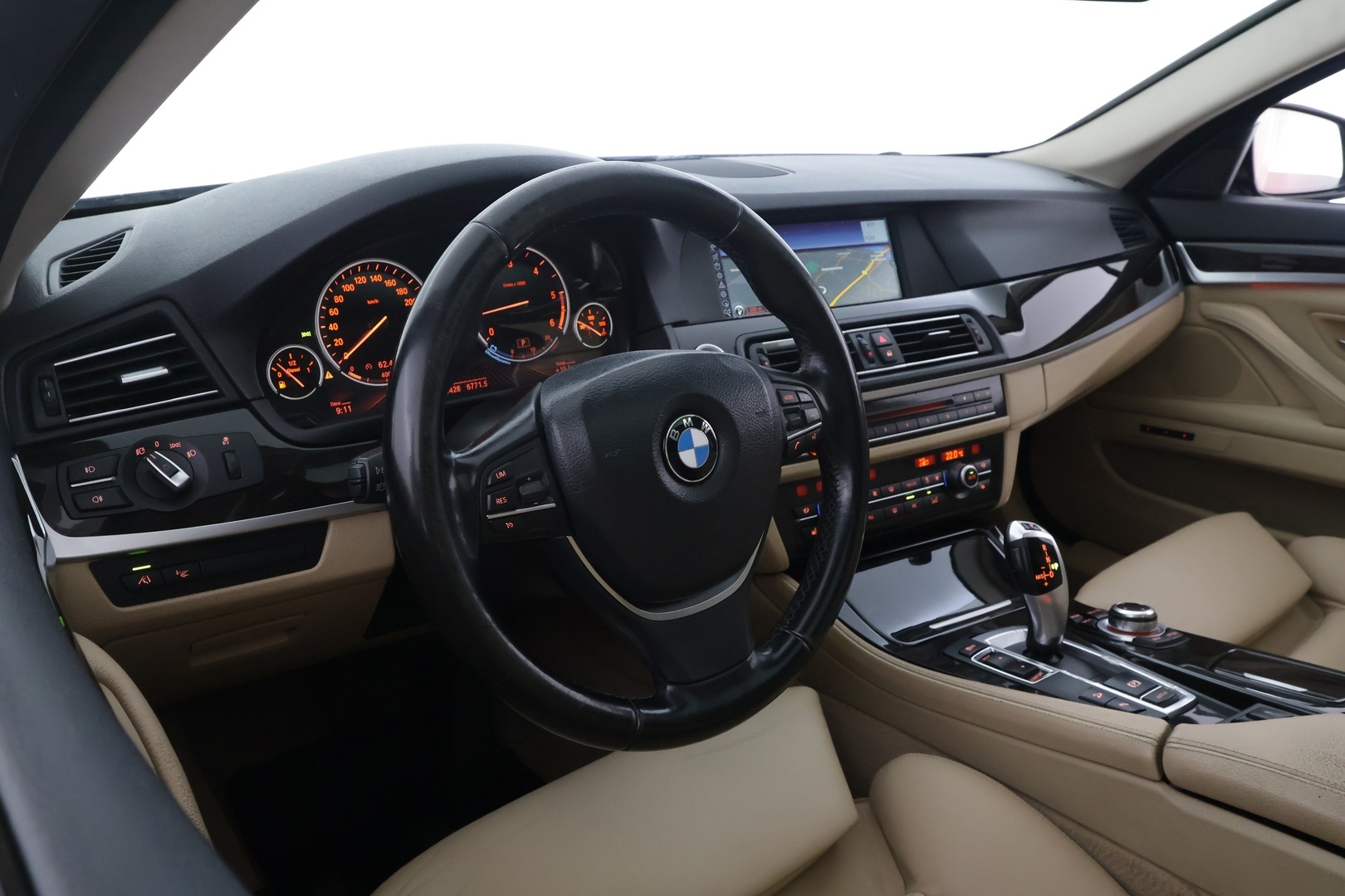 BMW 530 2012