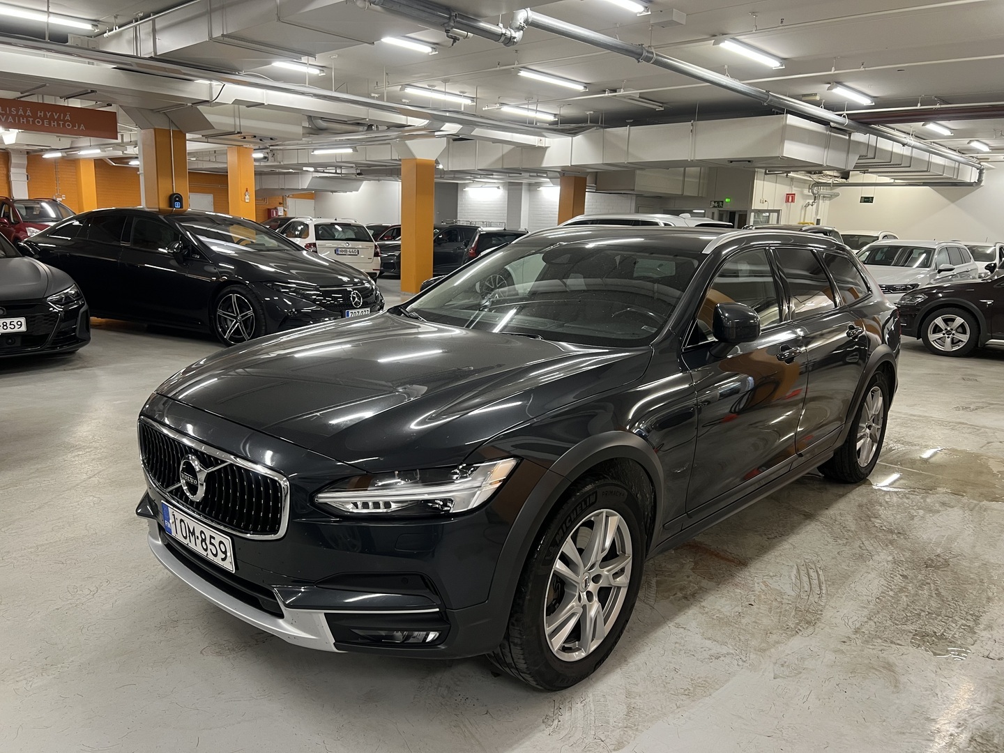 VOLVO V90 Cross Country 2019