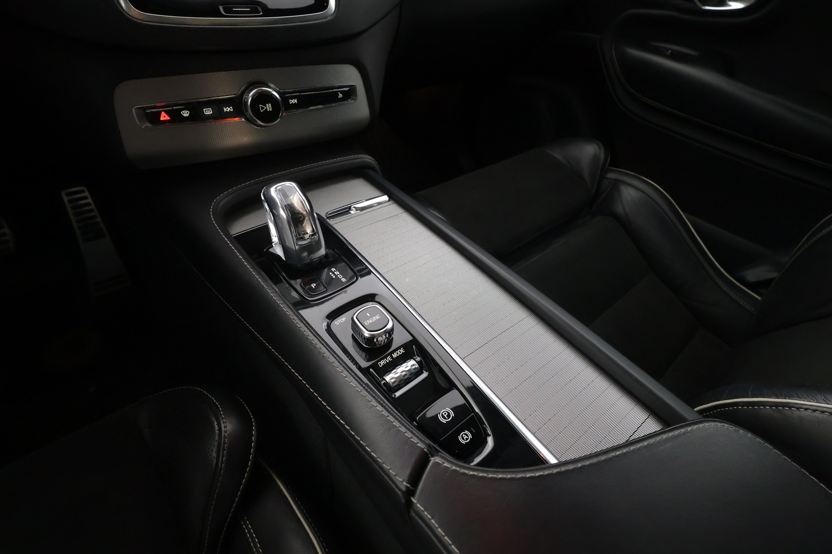 VOLVO XC90 2017