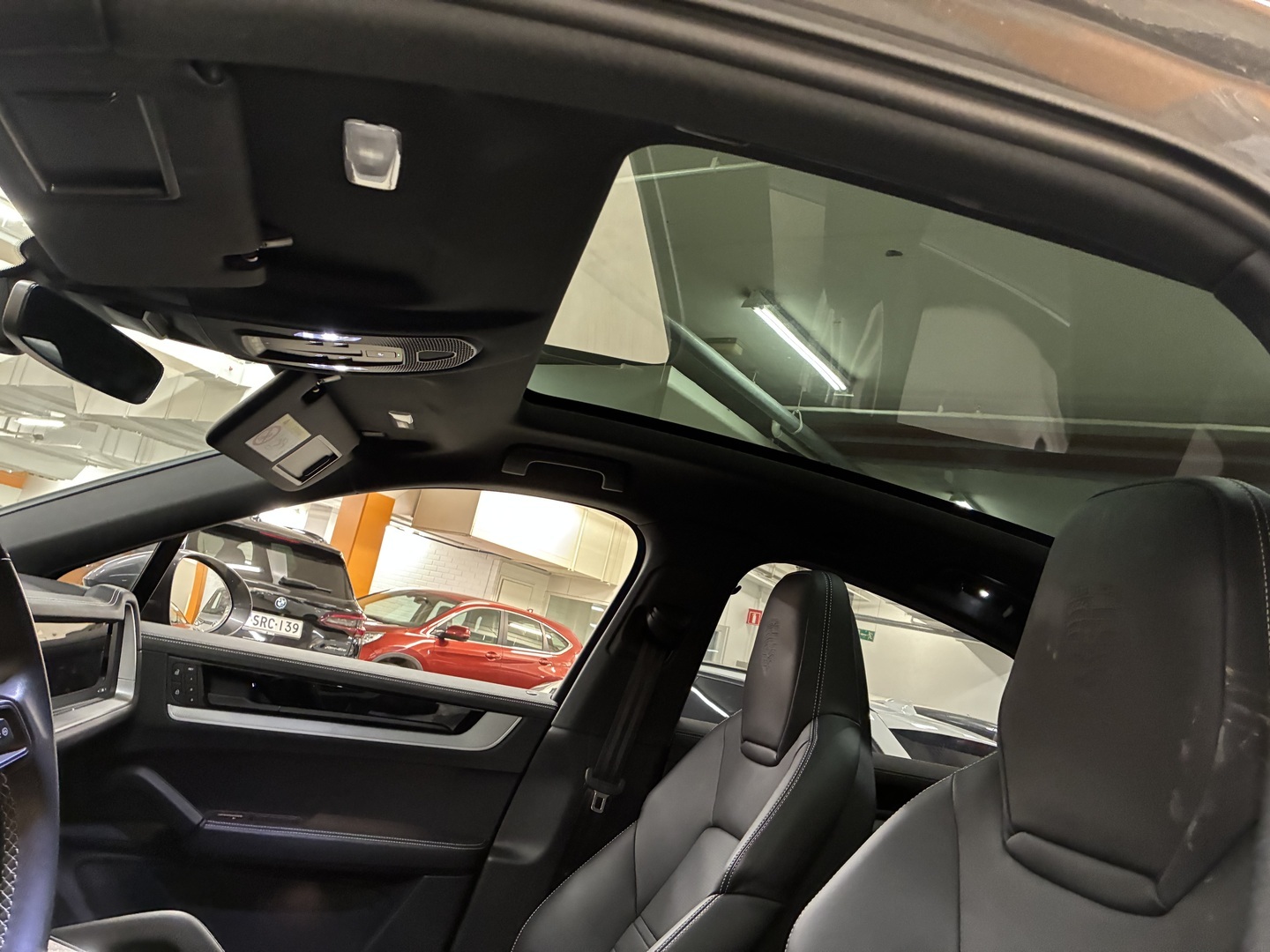 PORSCHE Cayenne 2024