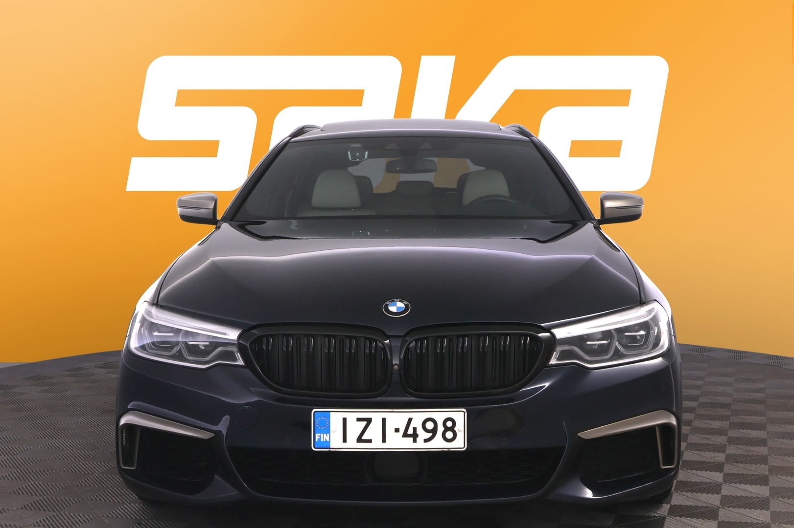 BMW 550 2018