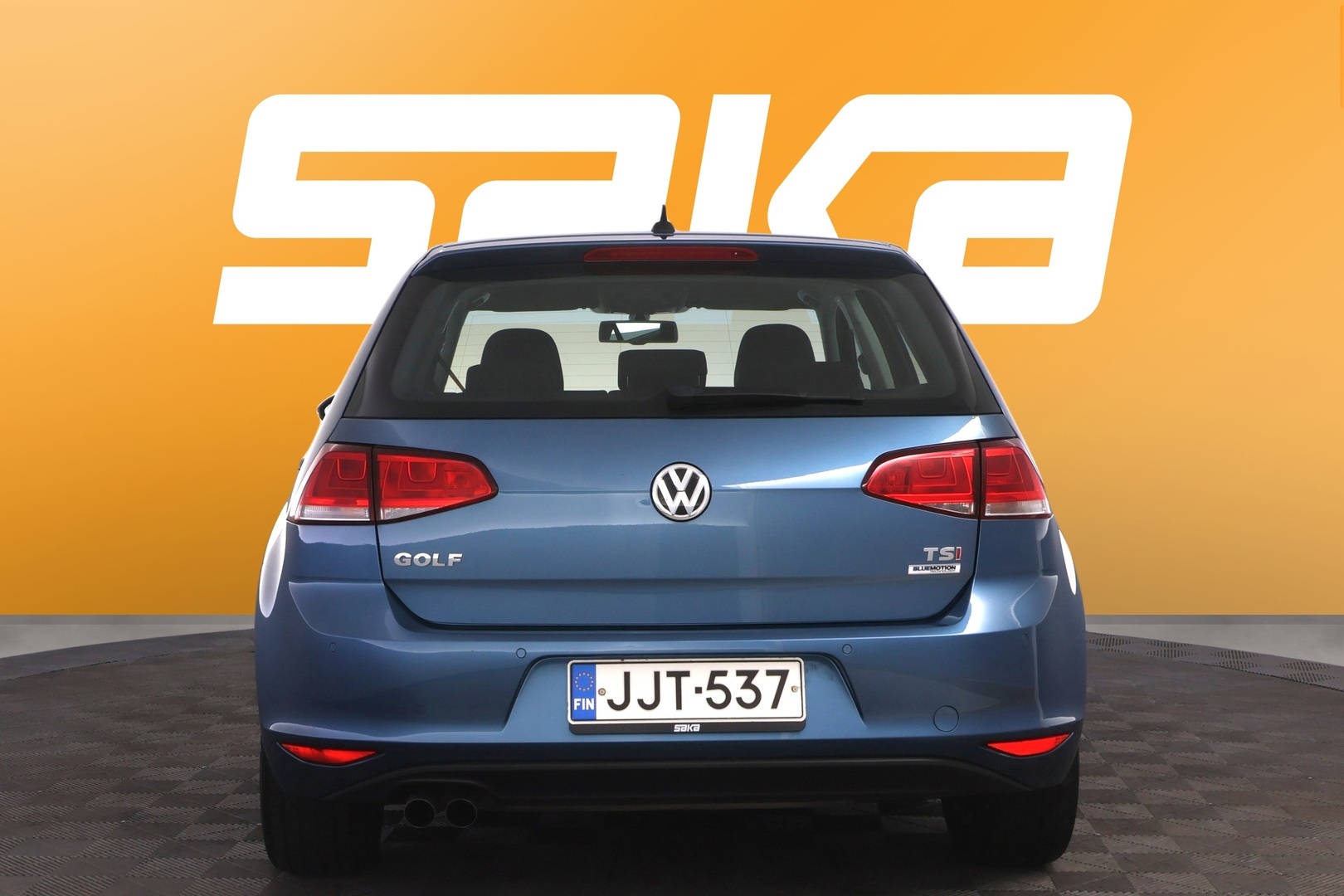 VOLKSWAGEN Golf 2015