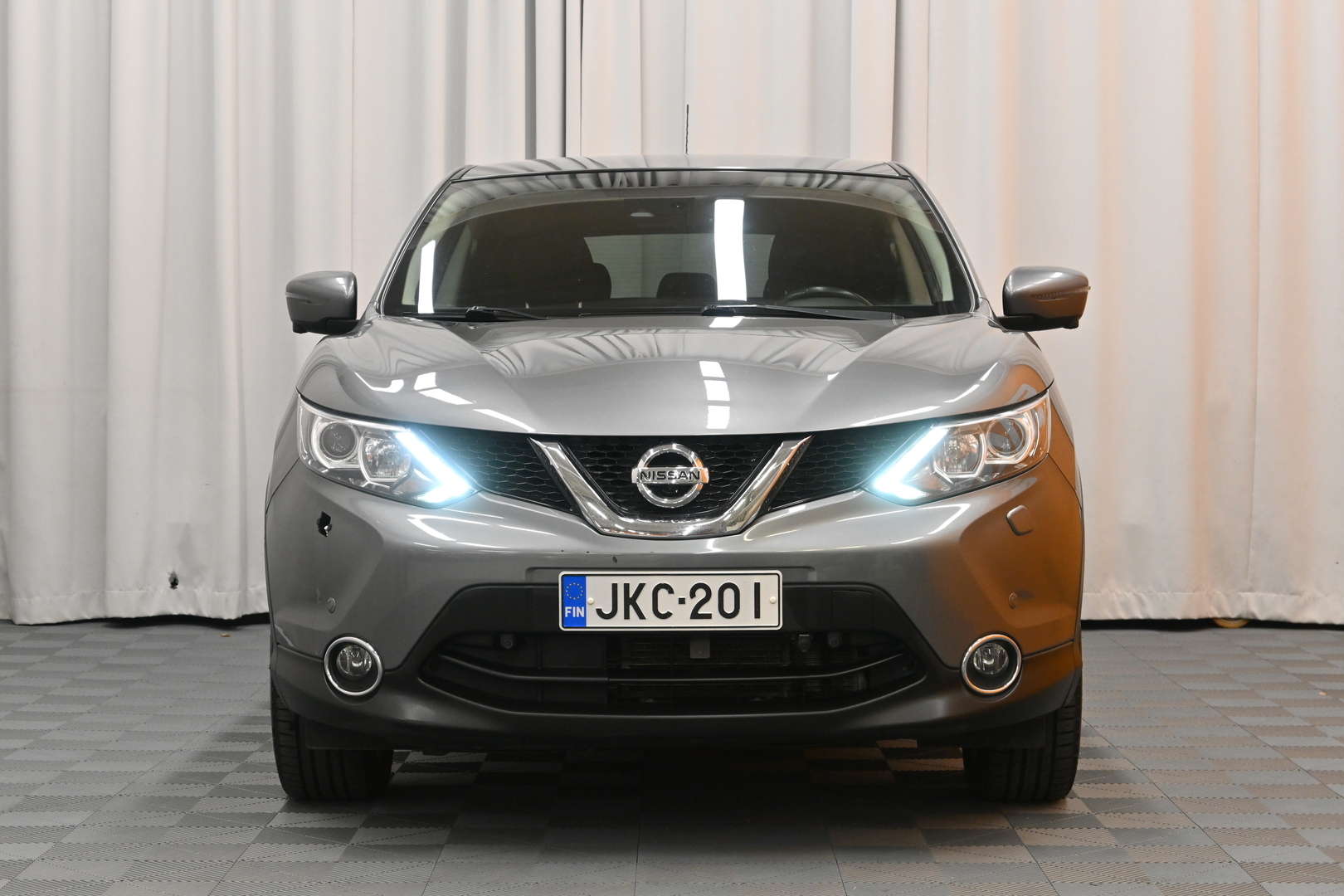 NISSAN Qashqai 2017