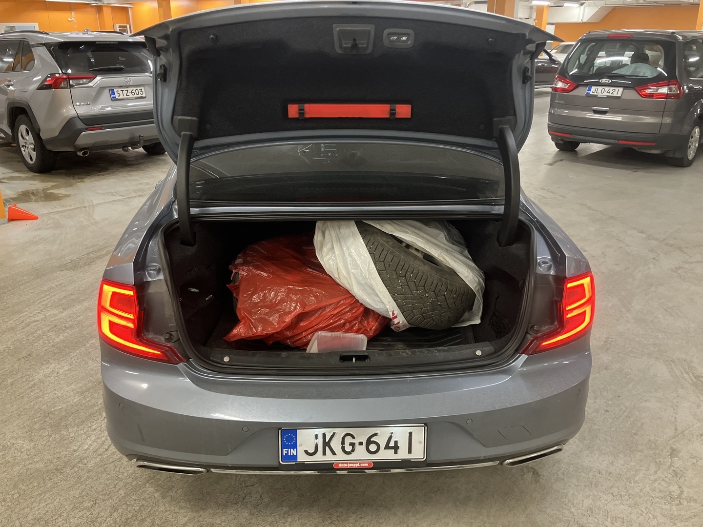 VOLVO S90 2017