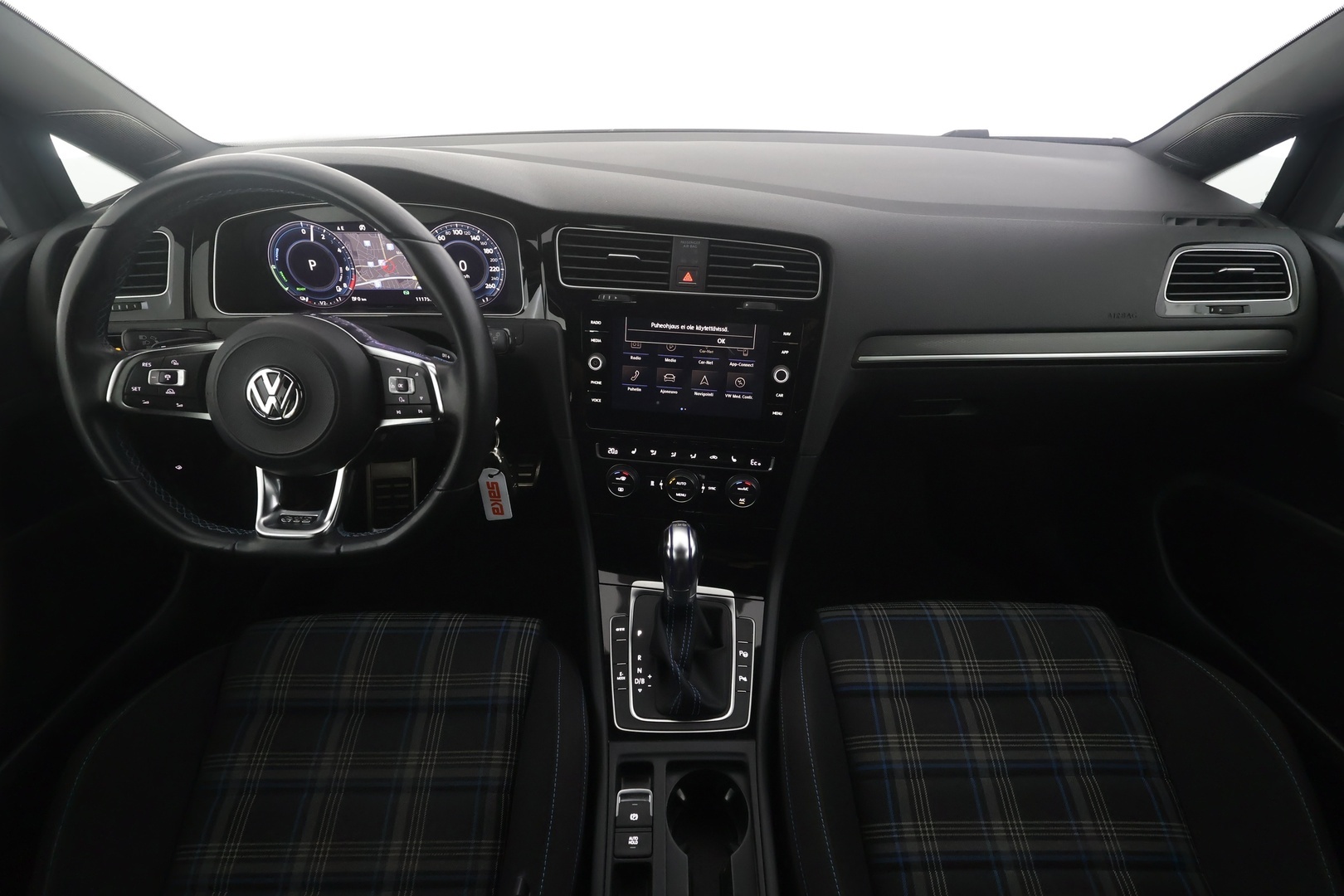 VOLKSWAGEN Golf 2018