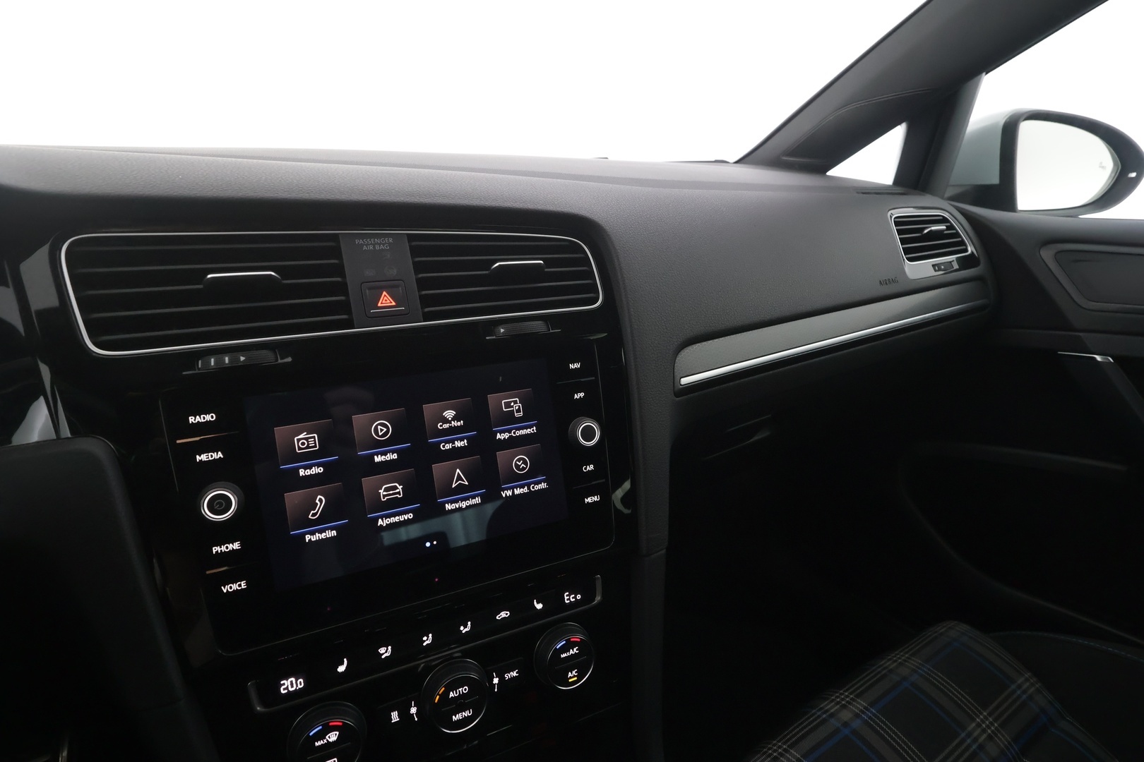 VOLKSWAGEN Golf 2018