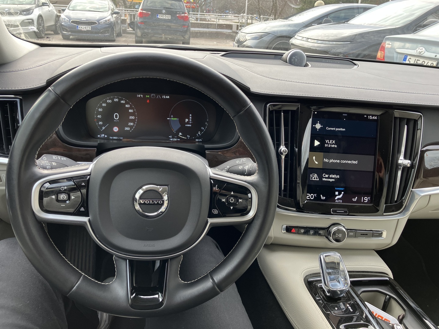 VOLVO V90 2020