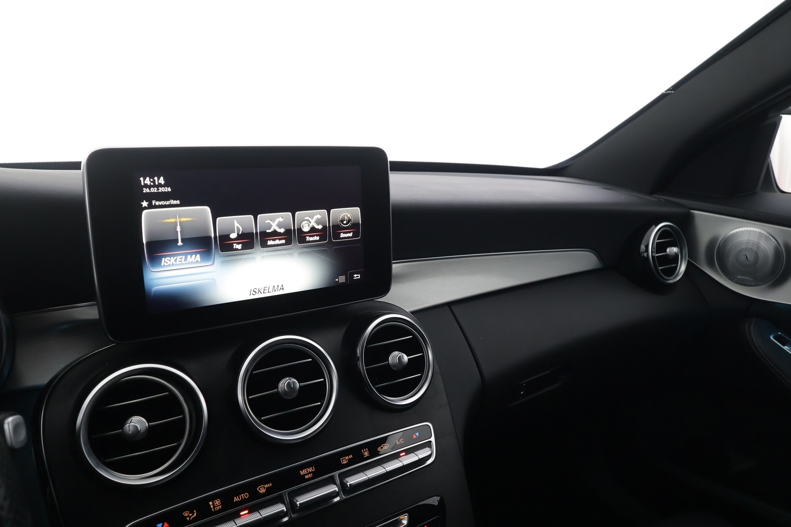 MERCEDES-BENZ C 2017