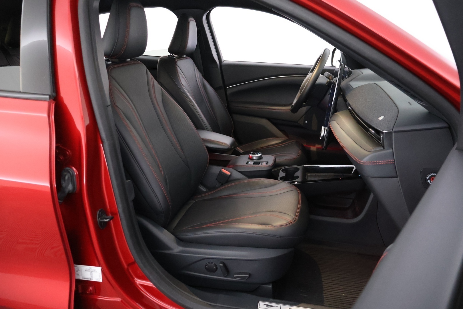 FORD Mustang Mach-E 2021