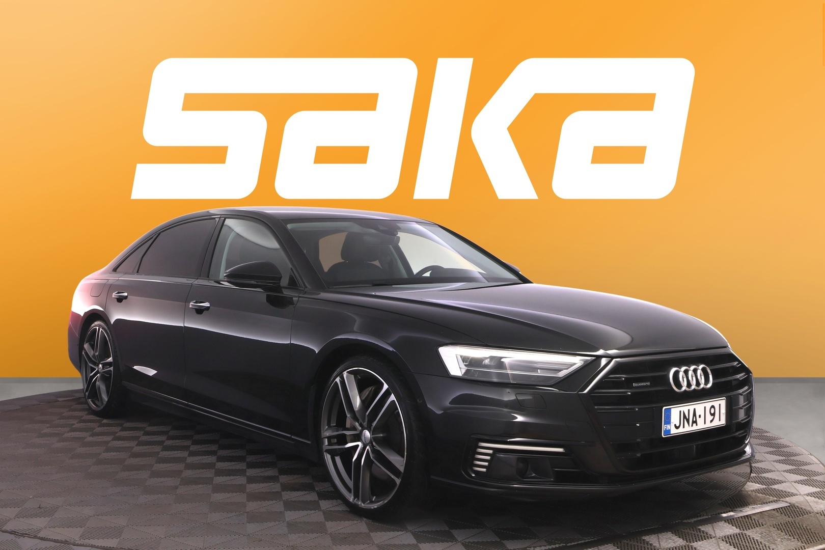 AUDI A8 2021