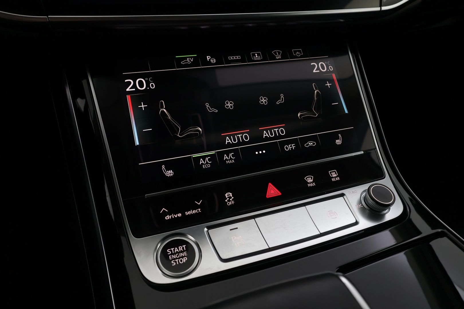 AUDI A8 2021
