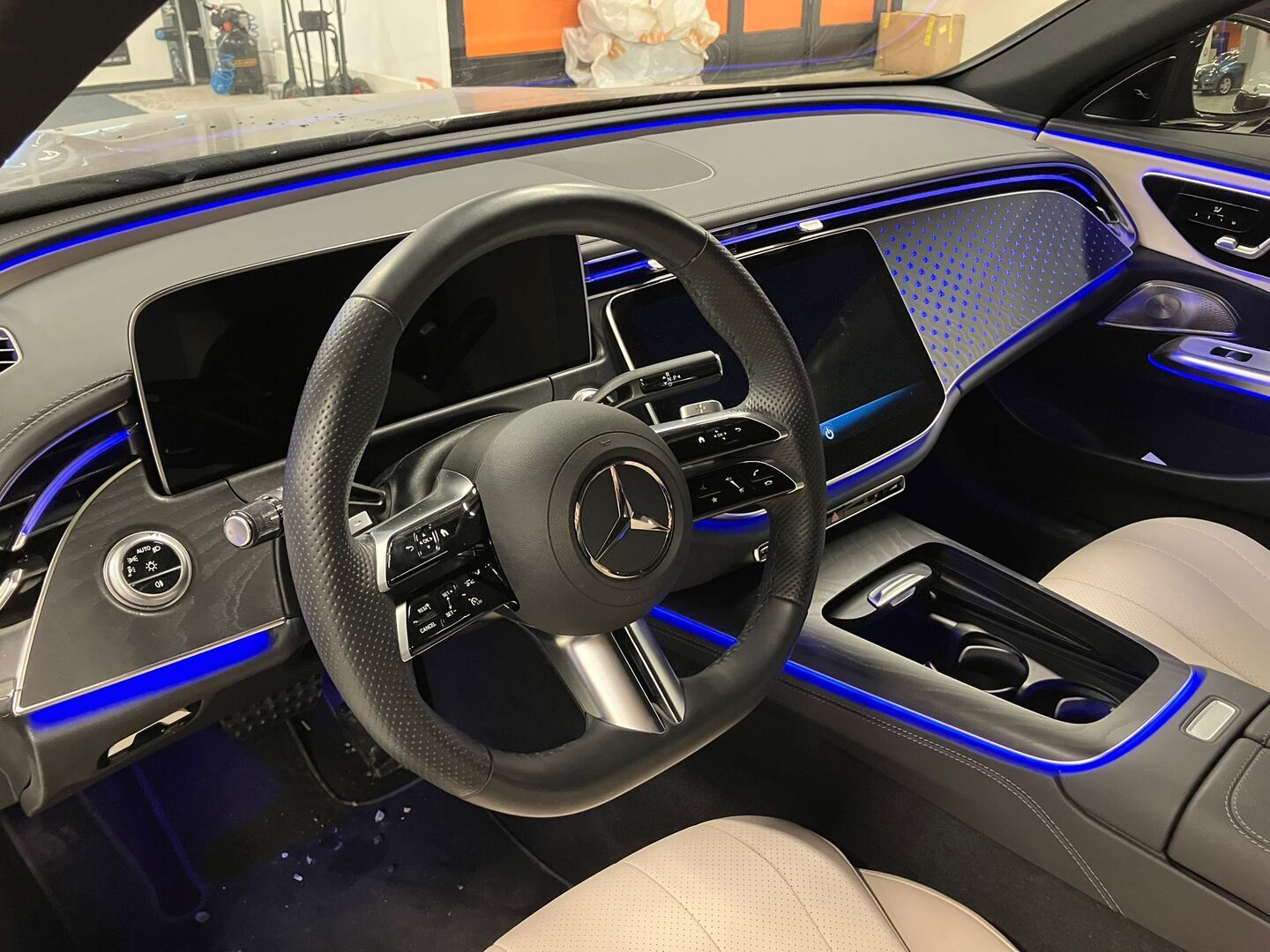 MERCEDES-BENZ E 2024