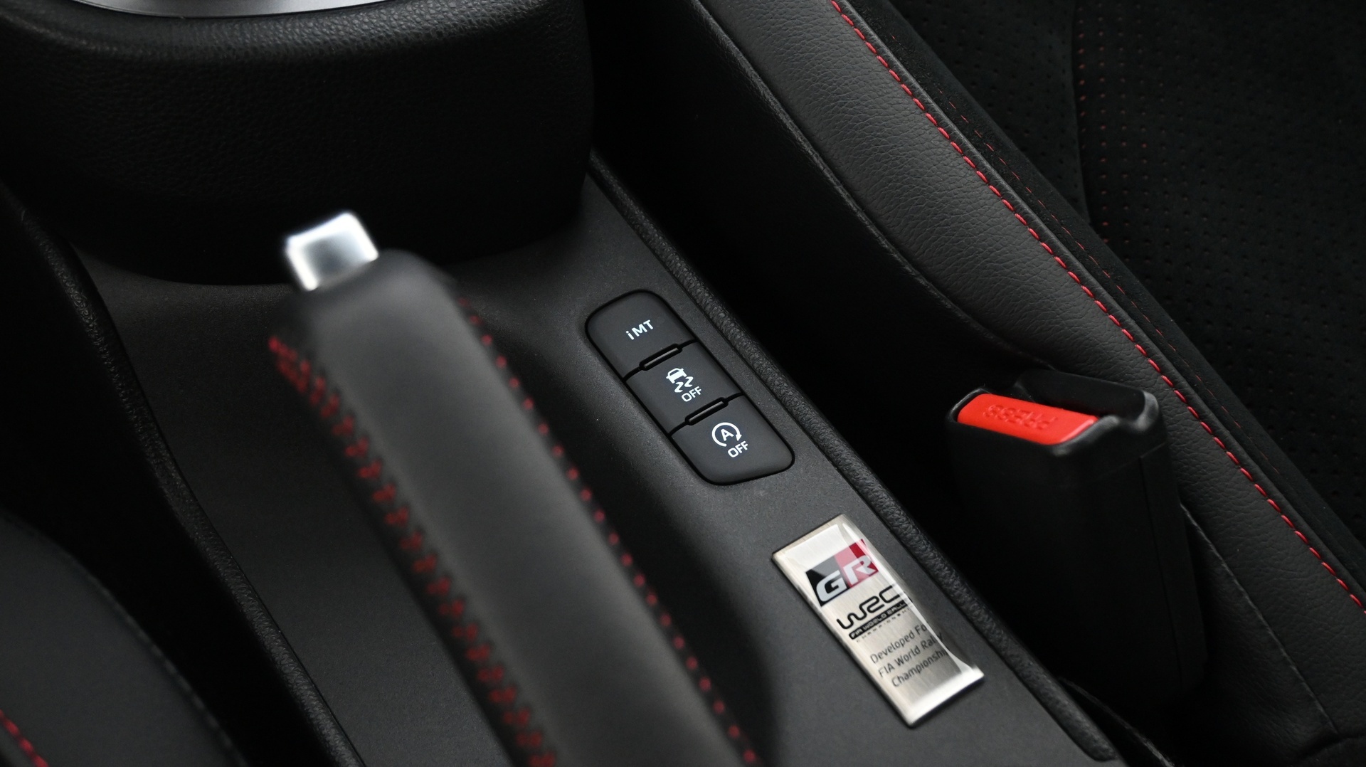 TOYOTA GR Yaris 2024