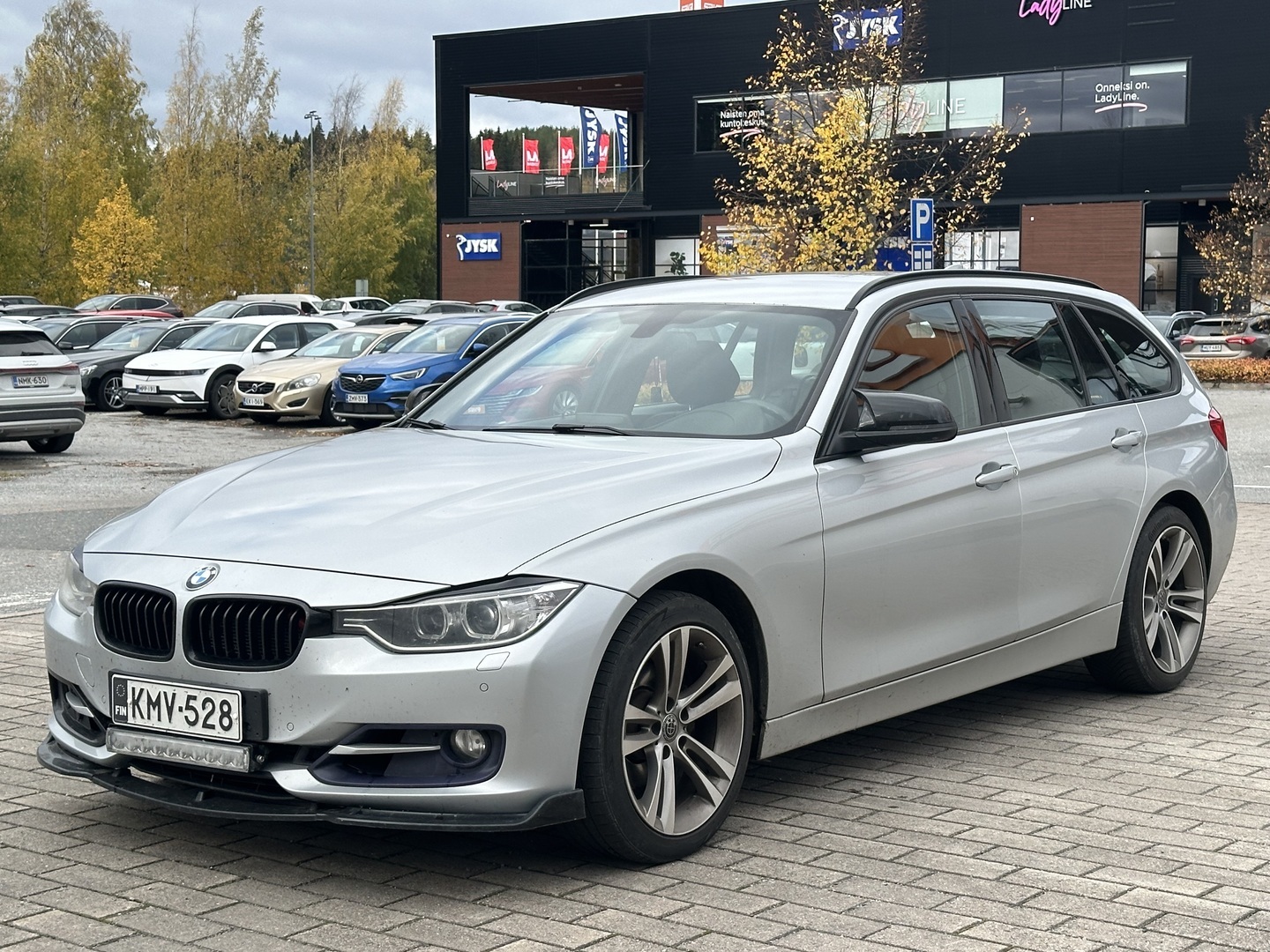 BMW 320 2015