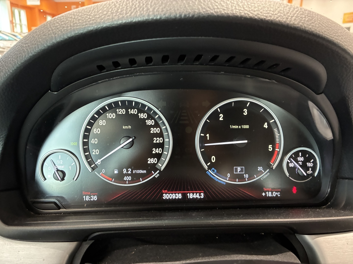 BMW 530 2011
