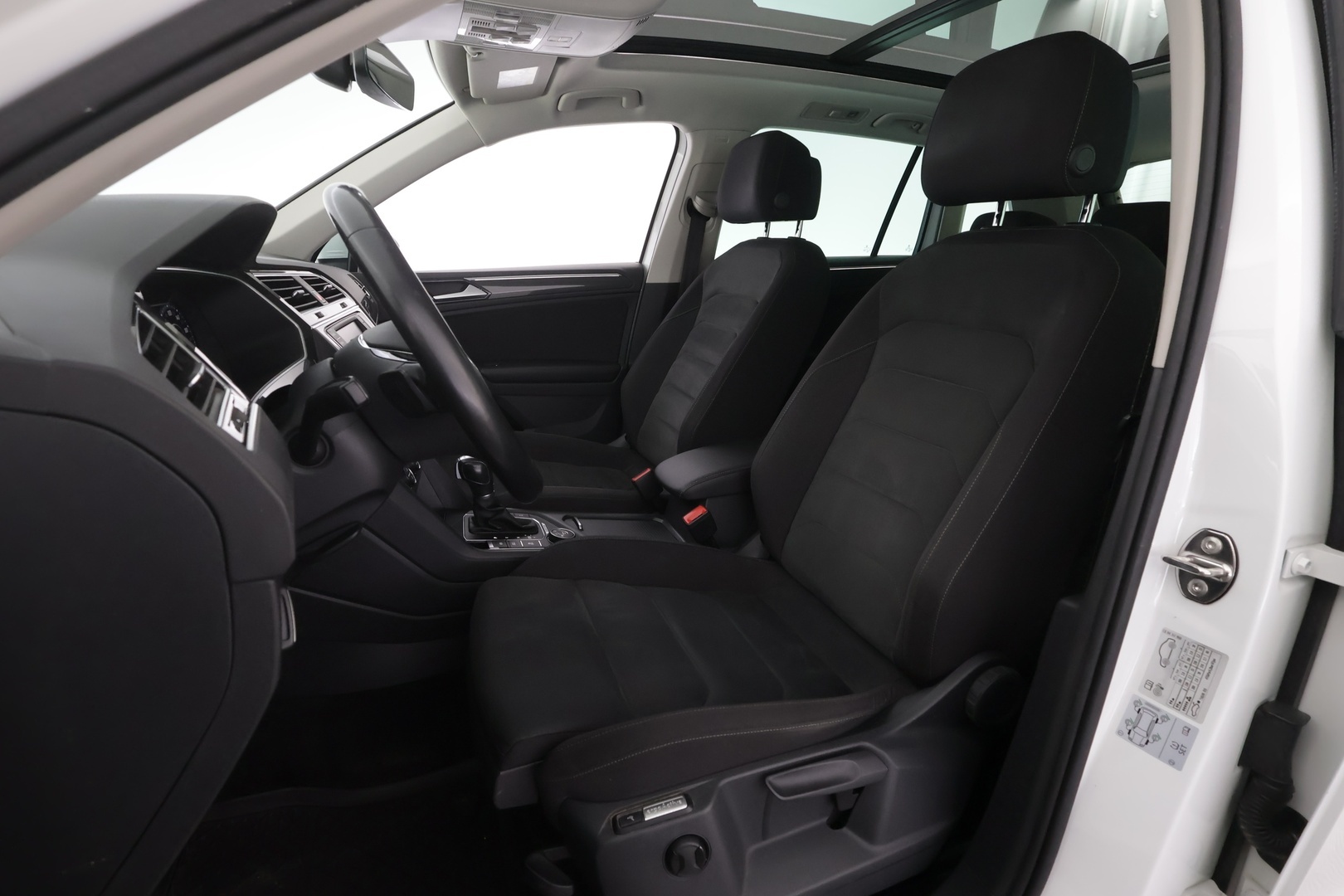 VOLKSWAGEN Tiguan 2017