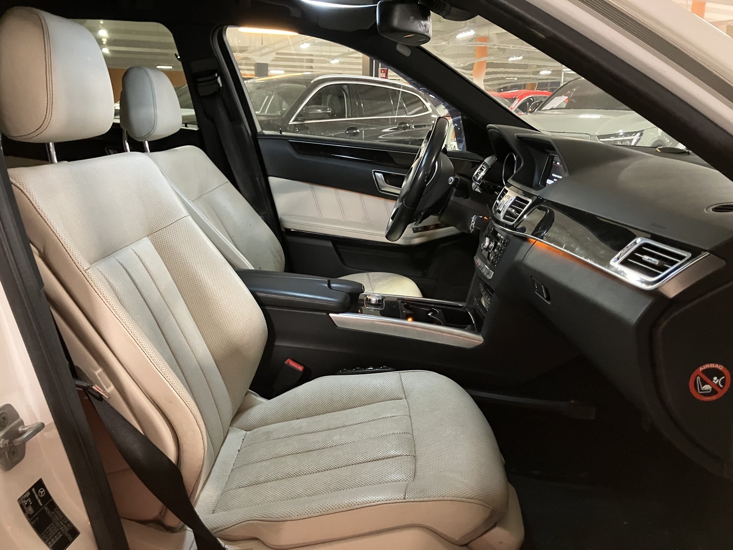 MERCEDES-BENZ E 2014