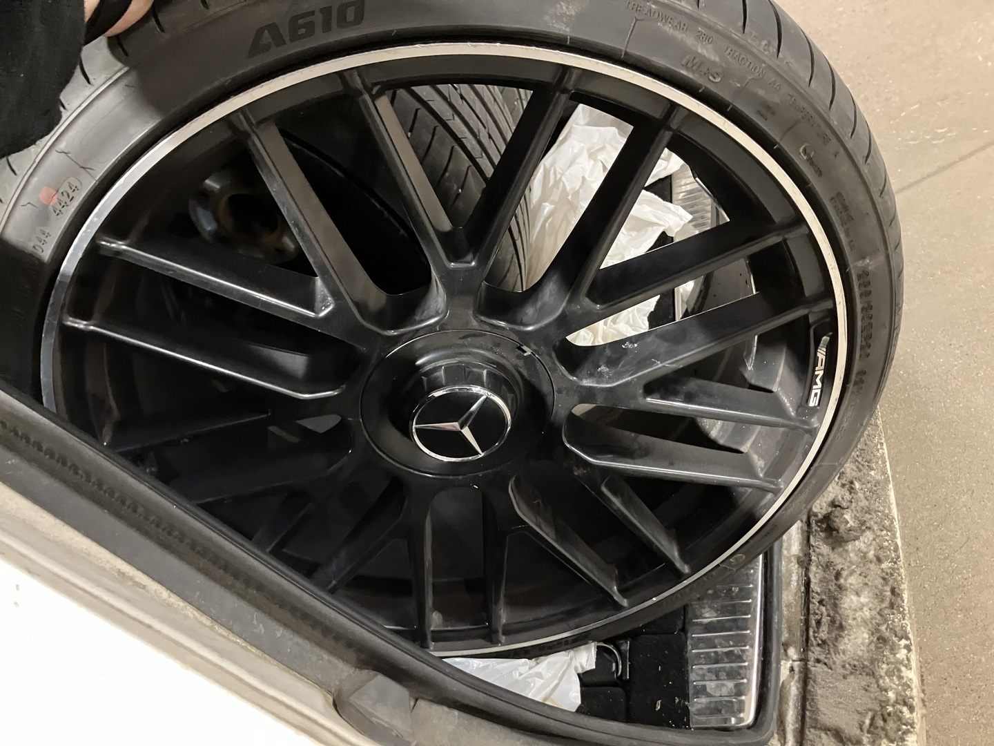 MERCEDES-BENZ E 2014