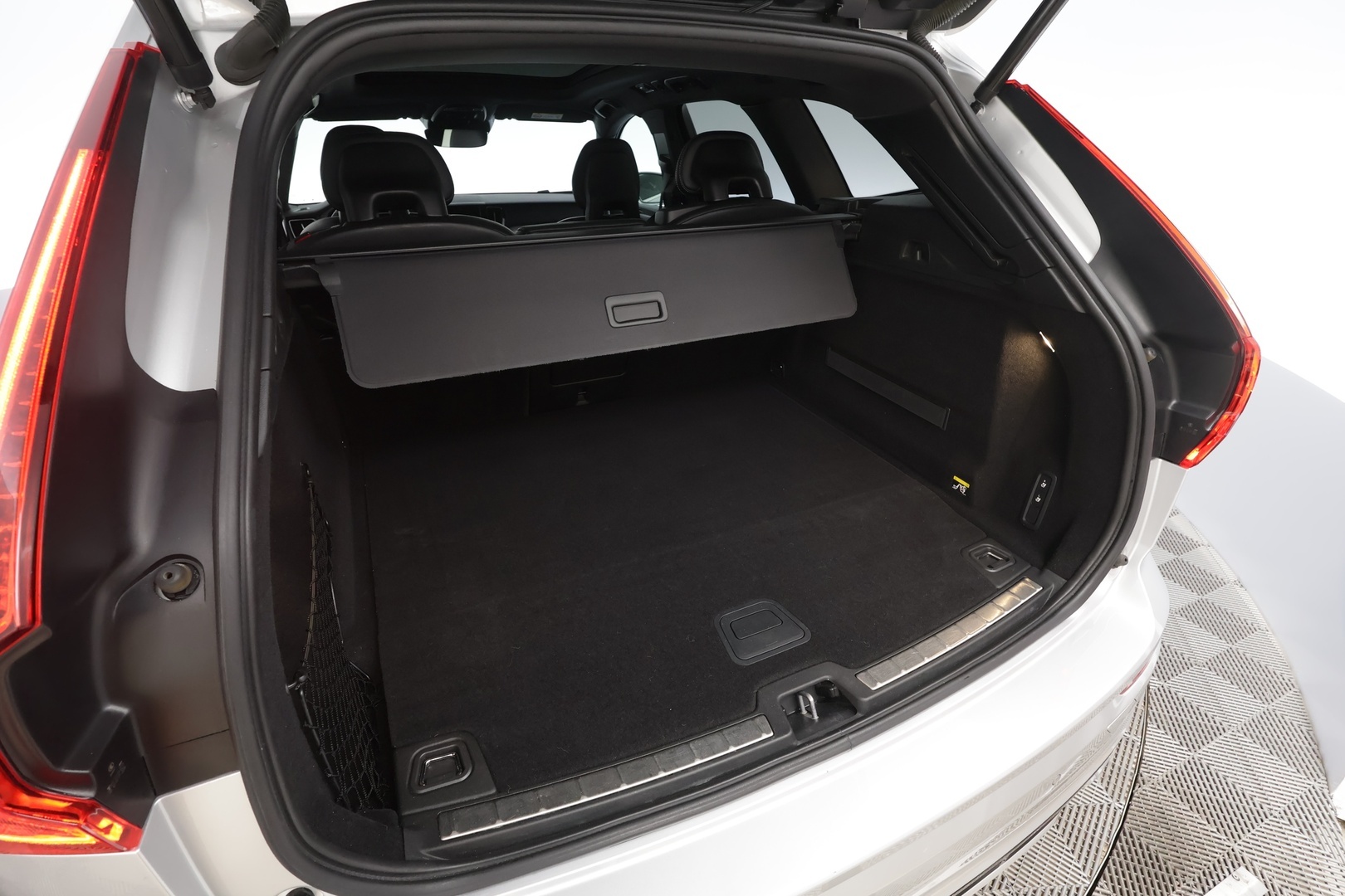 VOLVO XC60 2018