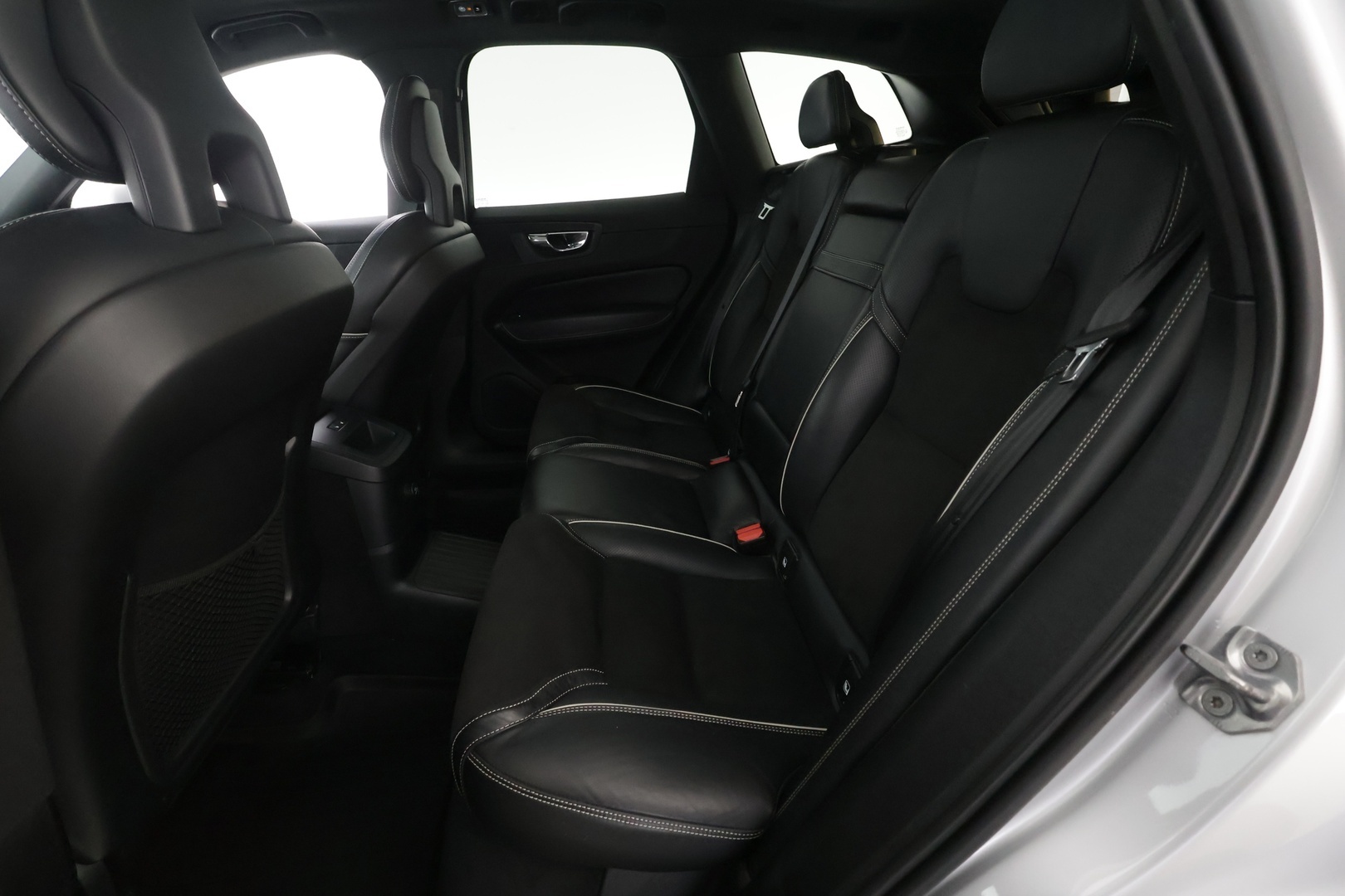 VOLVO XC60 2018