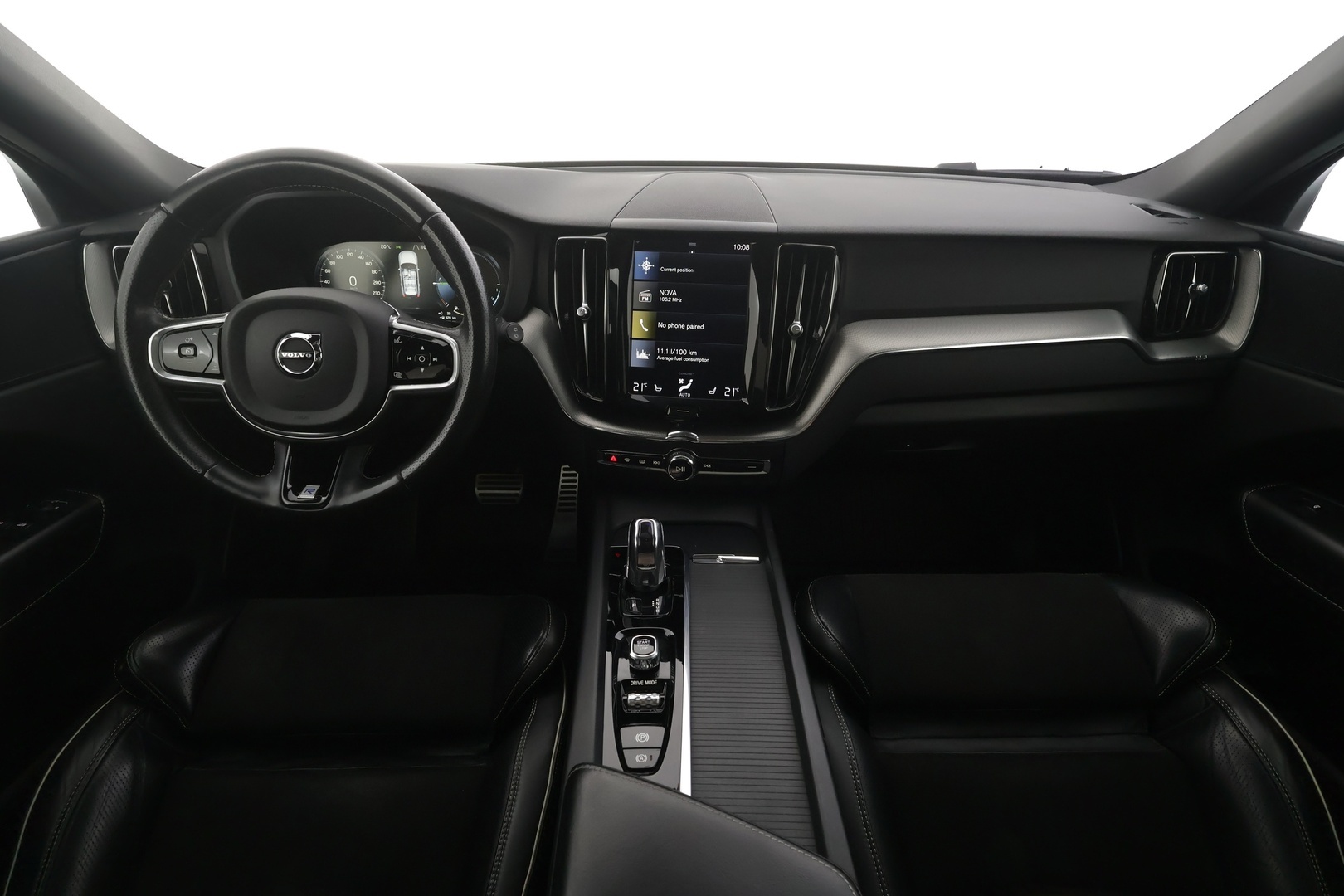 VOLVO XC60 2018