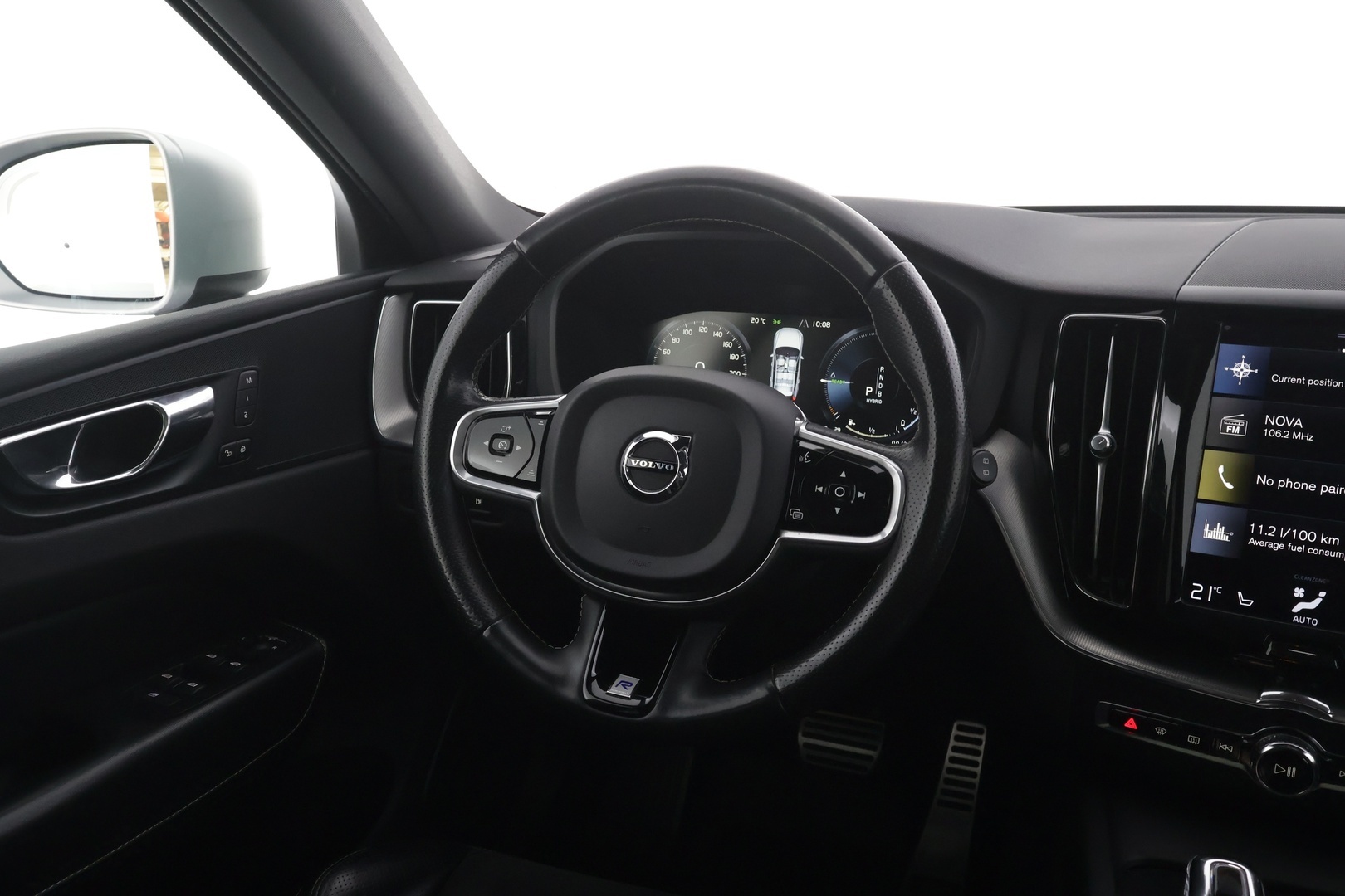 VOLVO XC60 2018