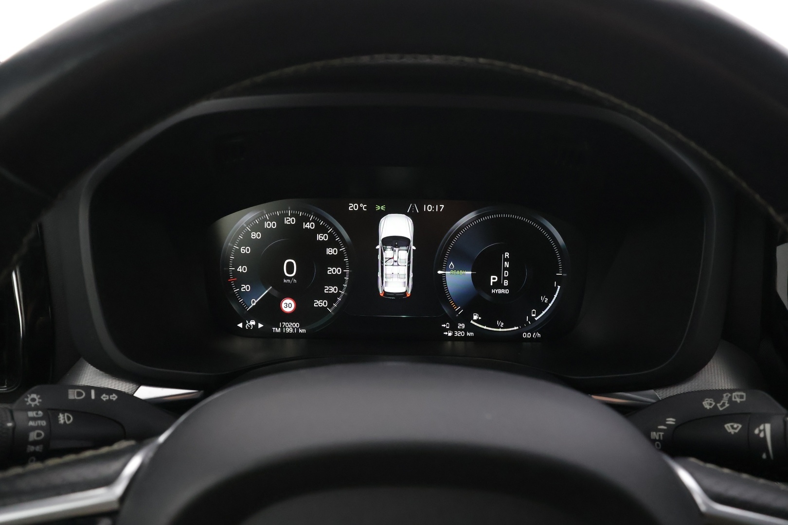 VOLVO XC60 2018